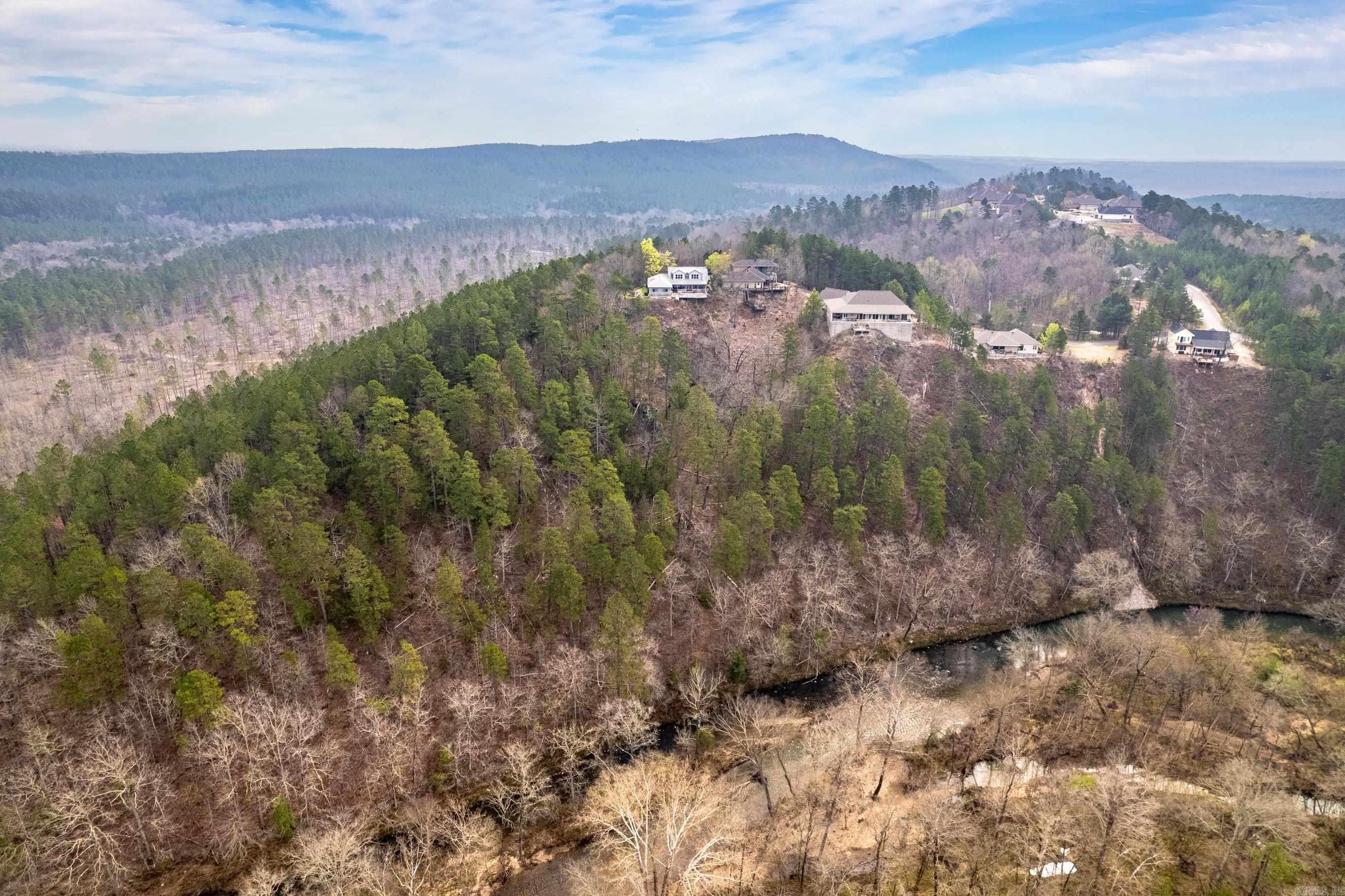 LADERA - Residential