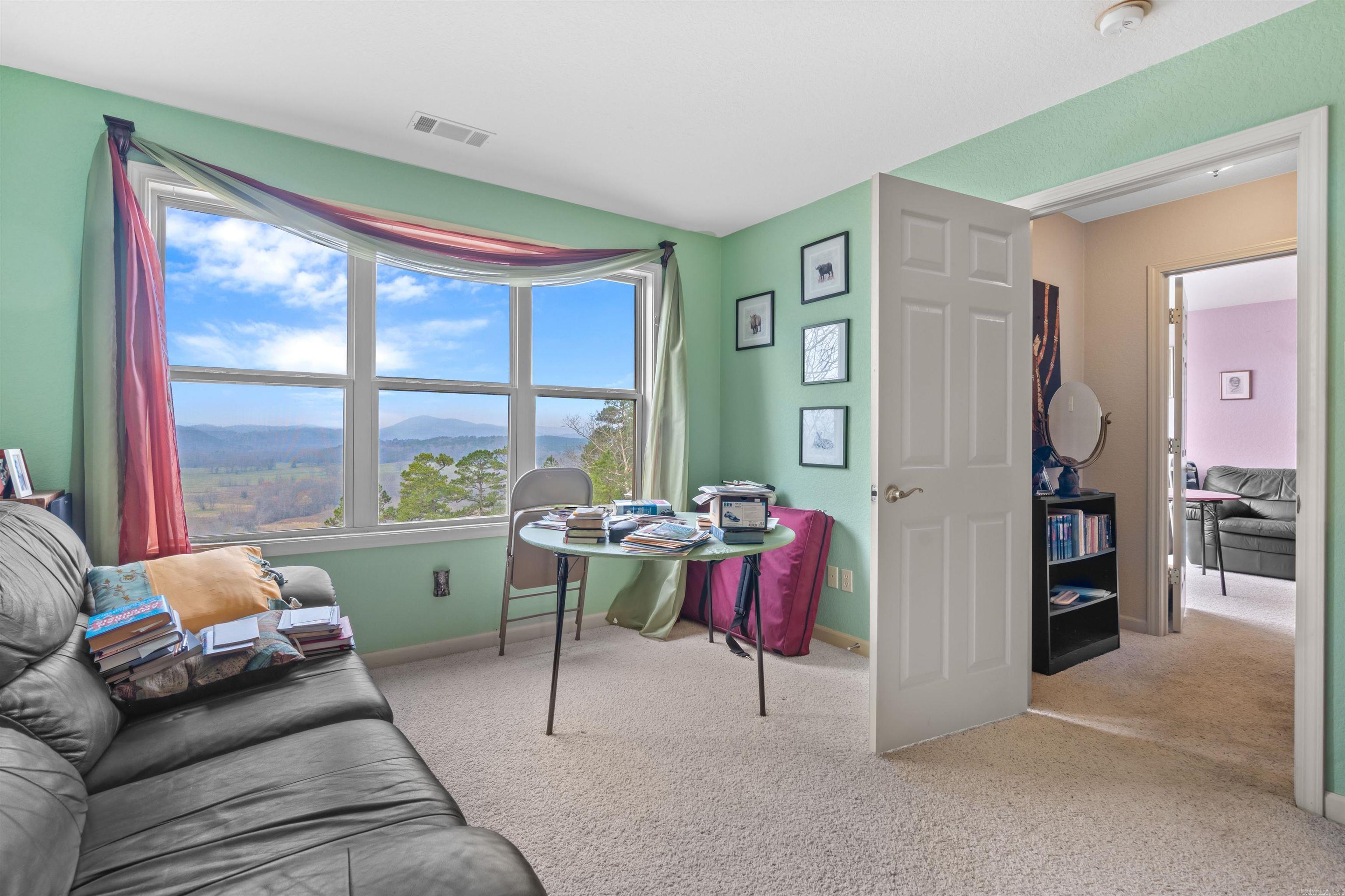 LADERA - Residential