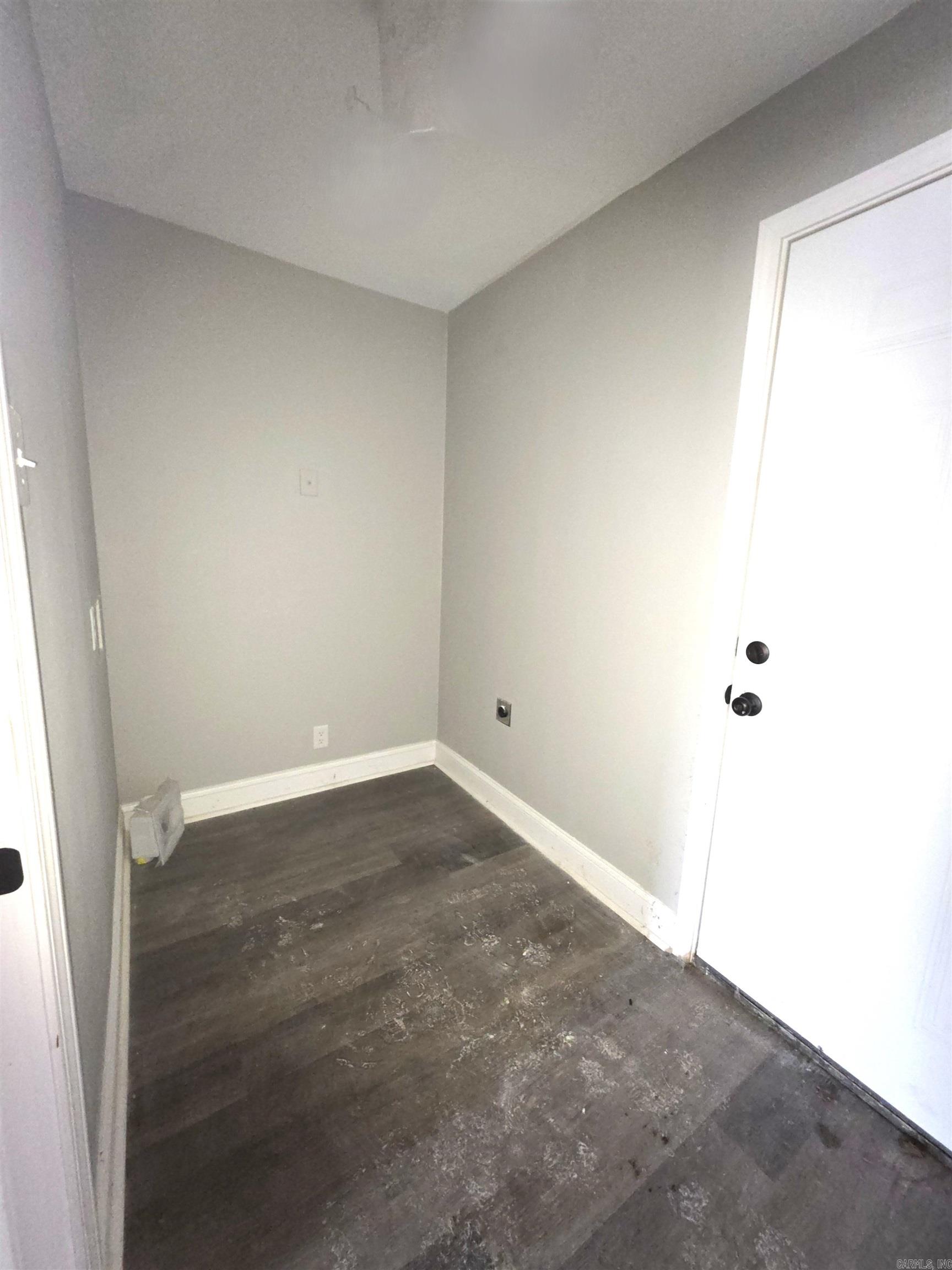 BELMONT - Residential