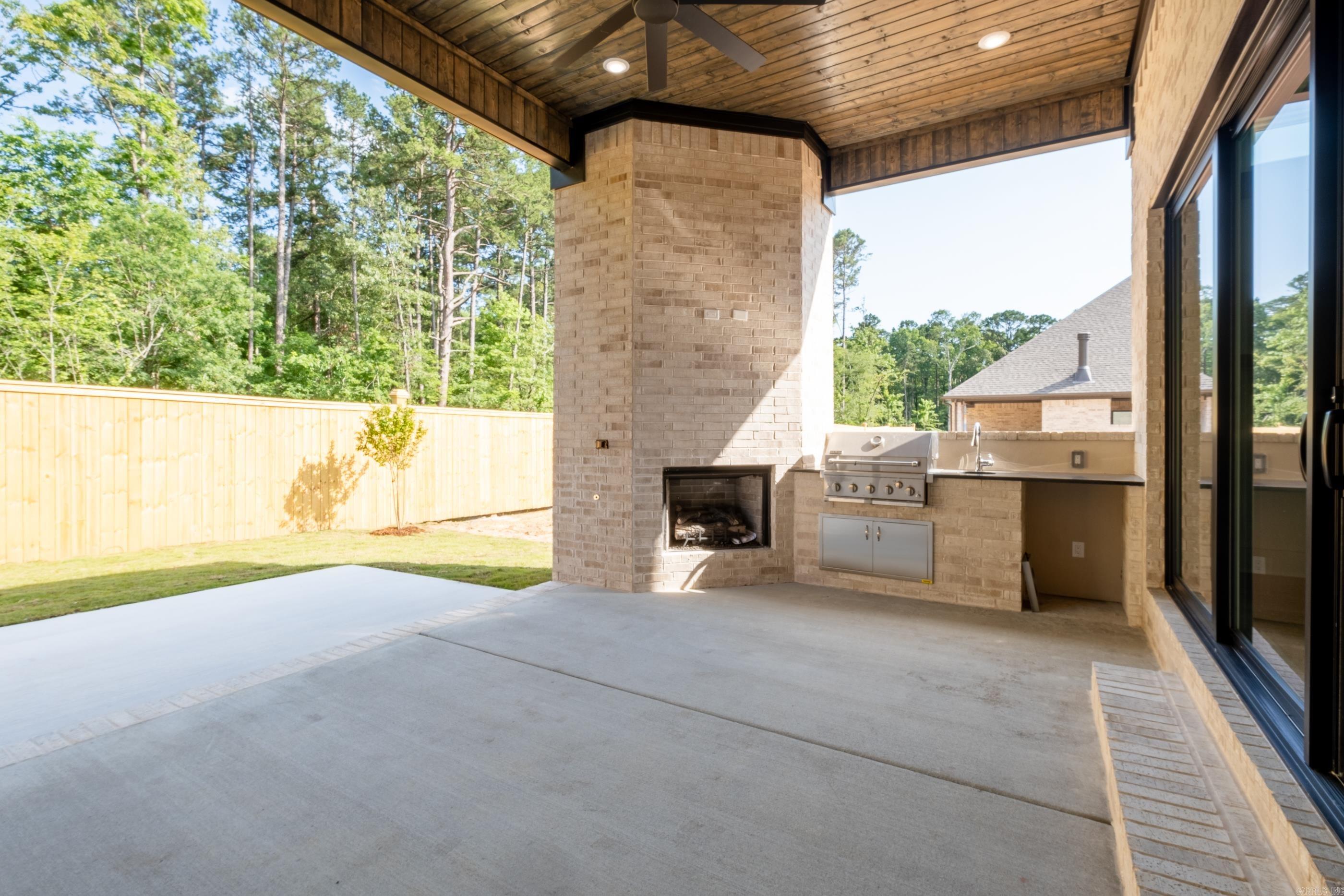 CHENAL VALLEY MEREVILLE PLACE - Residential