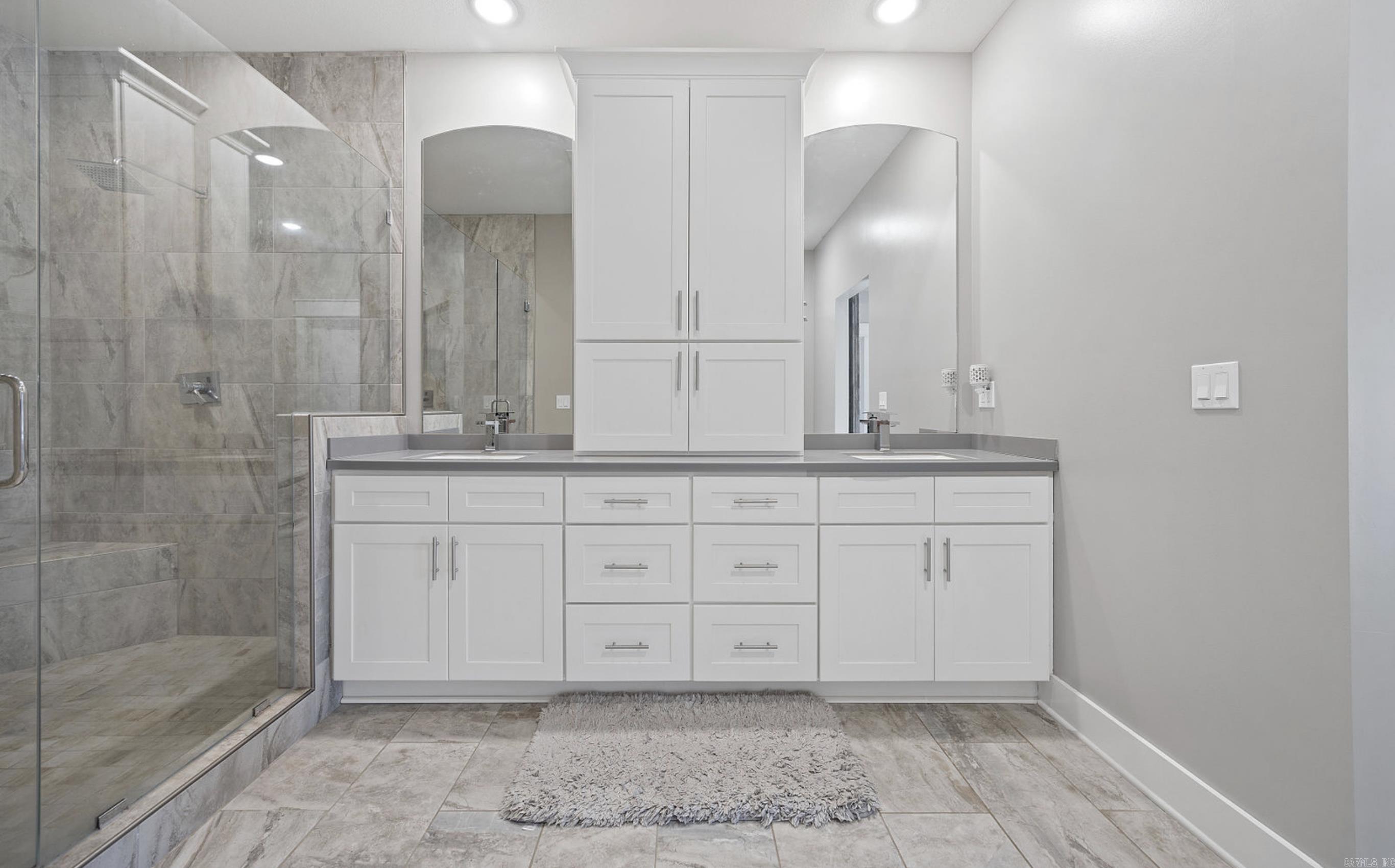 BARRINGTON PARK - Residential