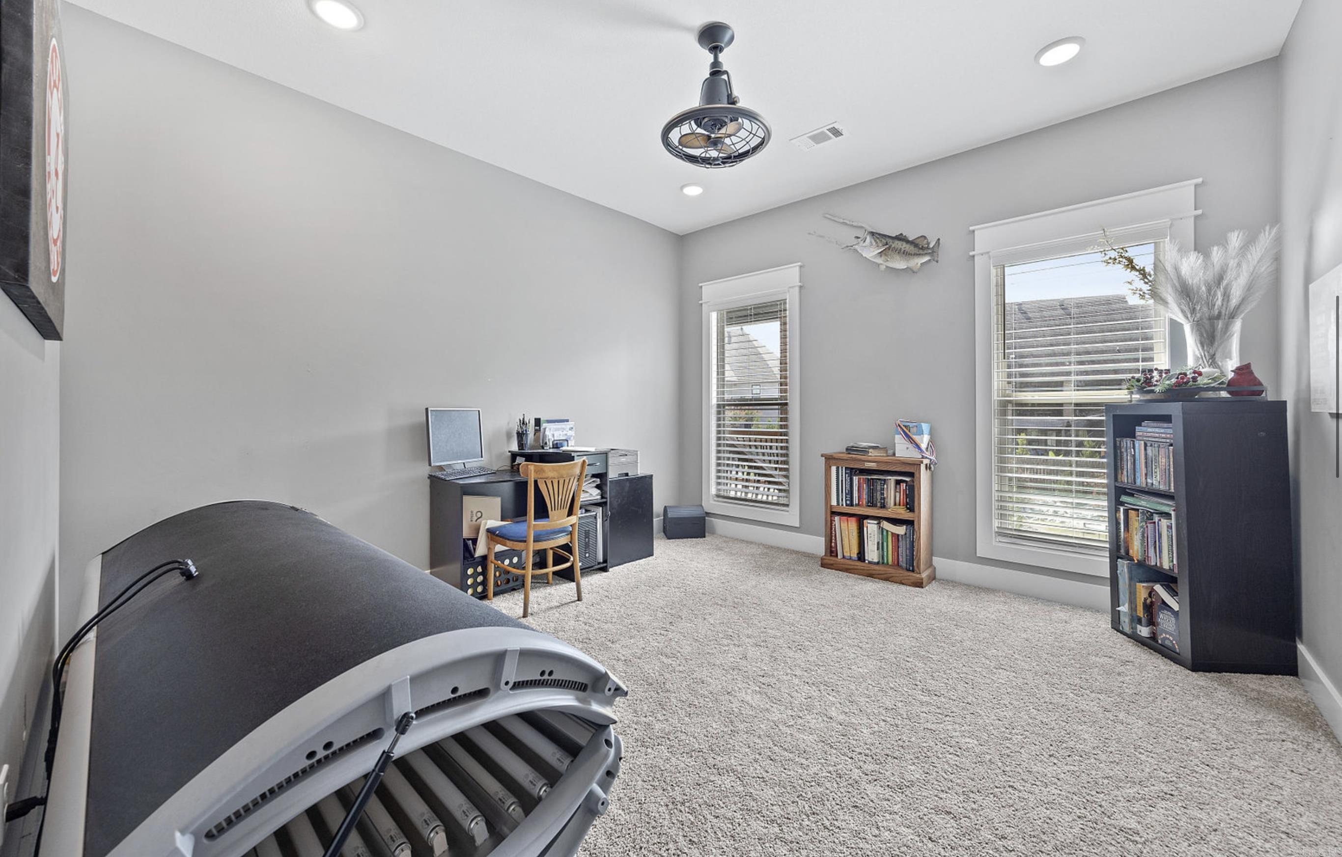 BARRINGTON PARK - Residential