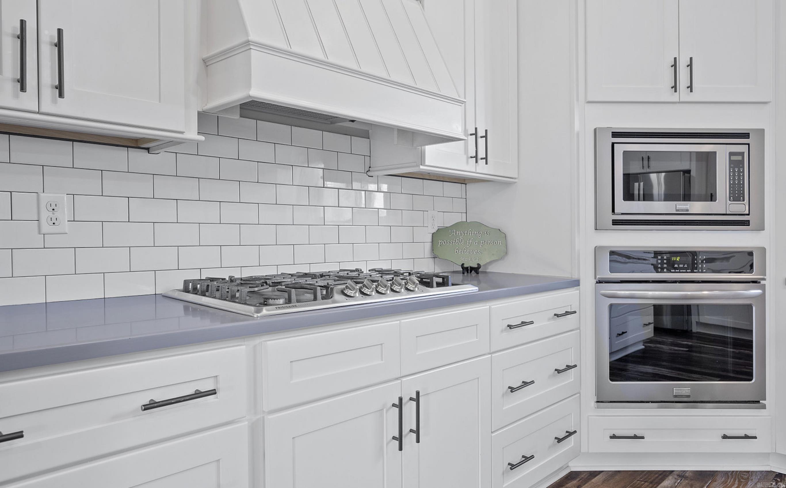 BARRINGTON PARK - Residential