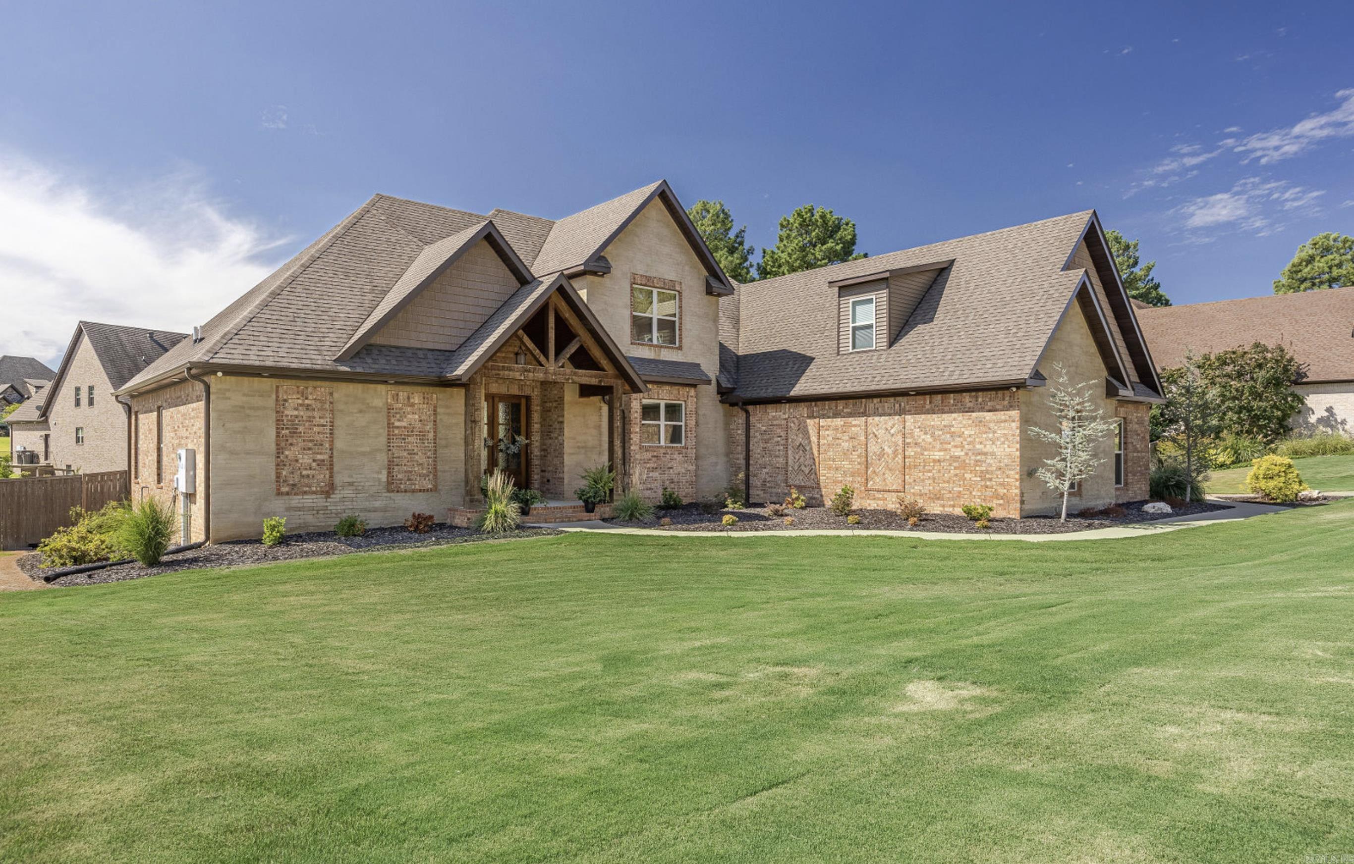 BARRINGTON PARK - Residential