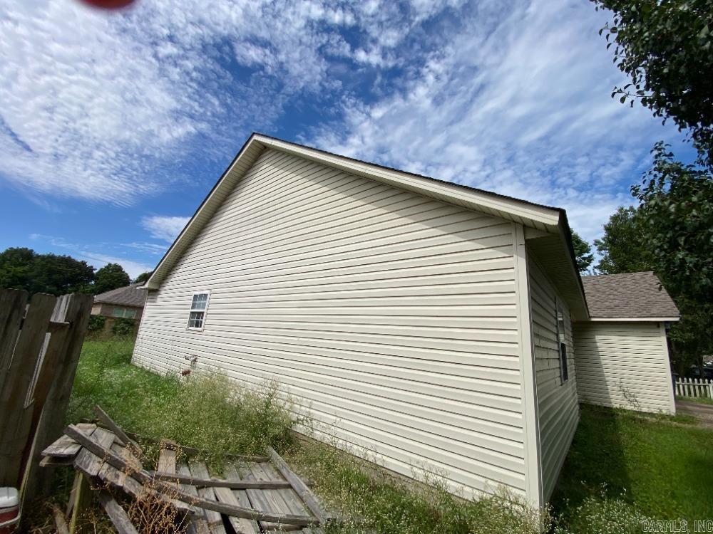 WOODLAND TRAILS - Residential