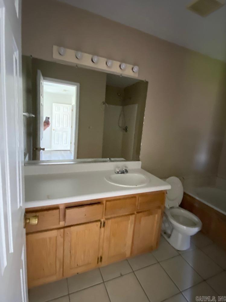 WOODLAND TRAILS - Residential