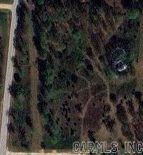 10 acres on the high way great spot to build a house, seller will subdivide into 2 tracts,. Seller want offers
