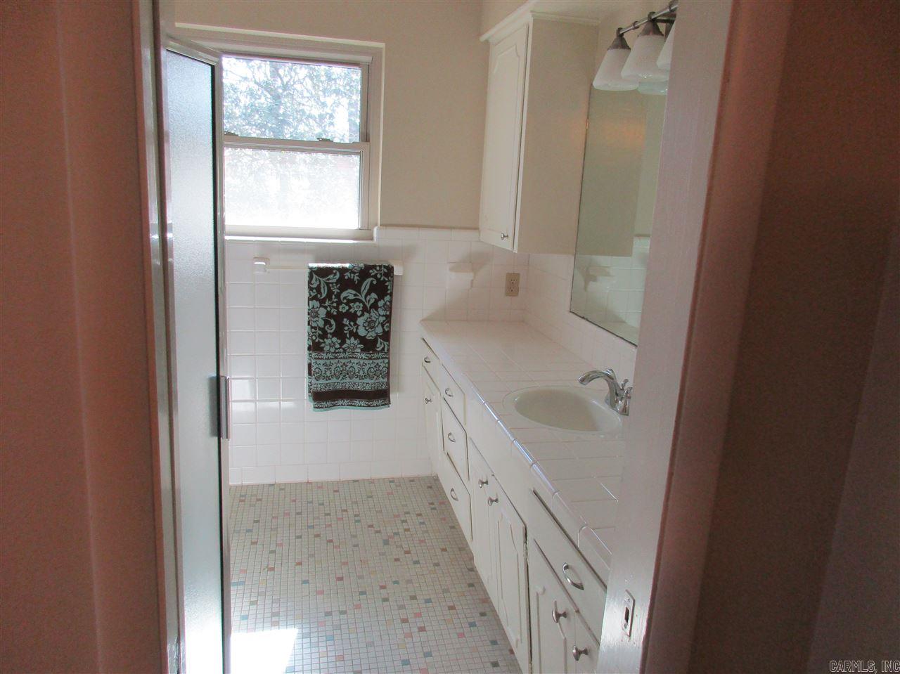 Buhlers 12th - Residential Lease