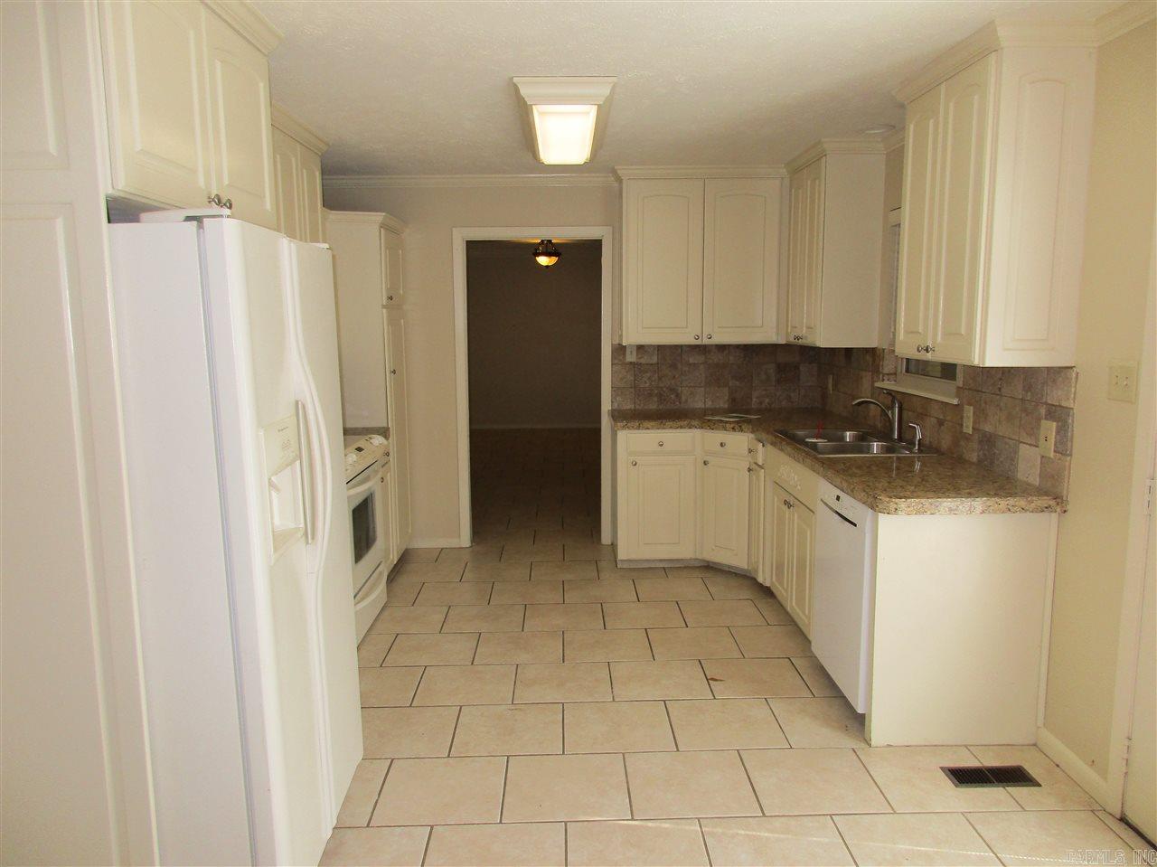 Buhlers 12th - Residential Lease