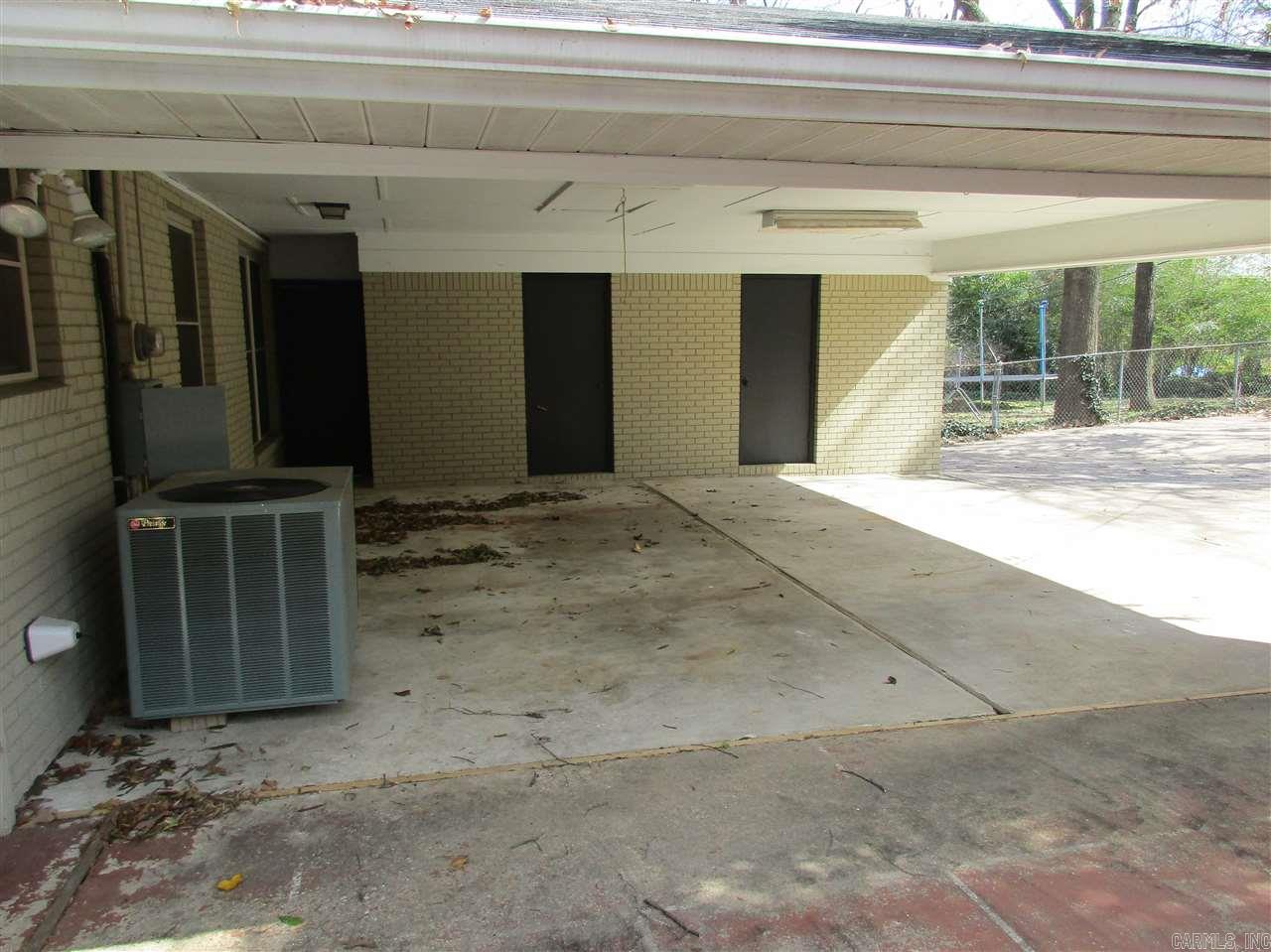 Buhlers 12th - Residential Lease