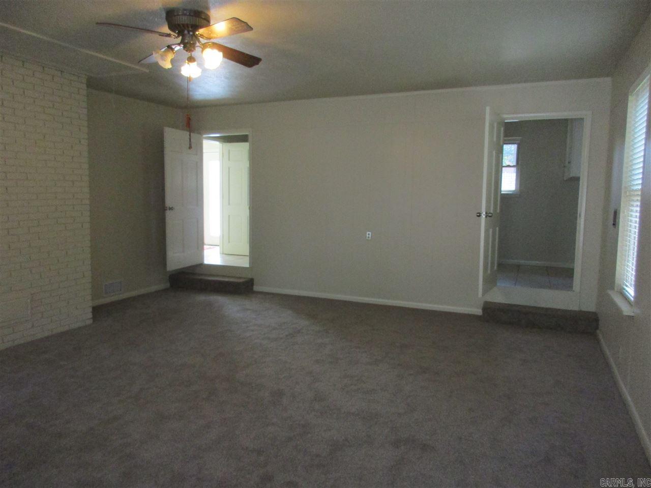 Buhlers 12th - Residential Lease