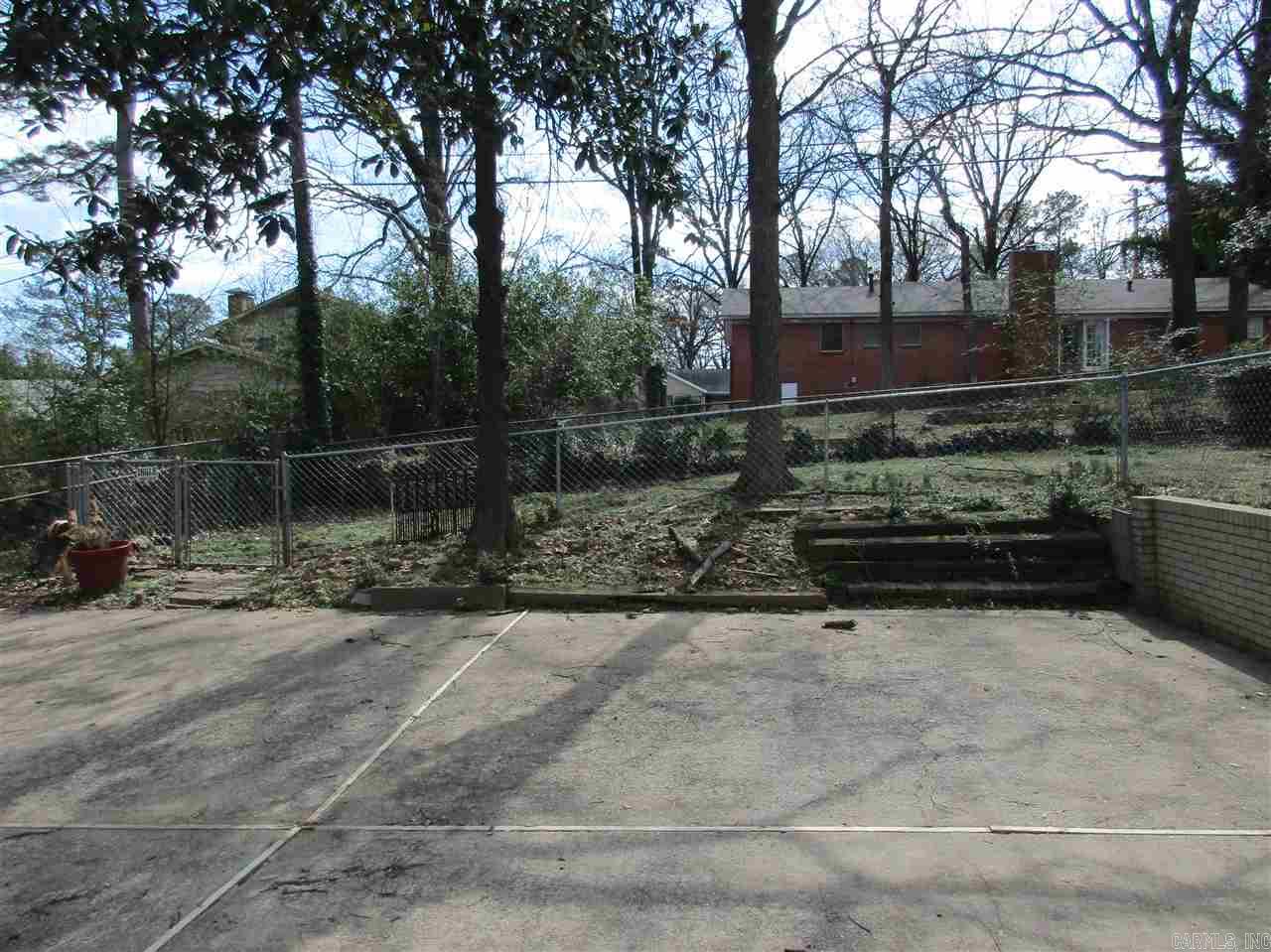 Buhlers 12th - Residential Lease