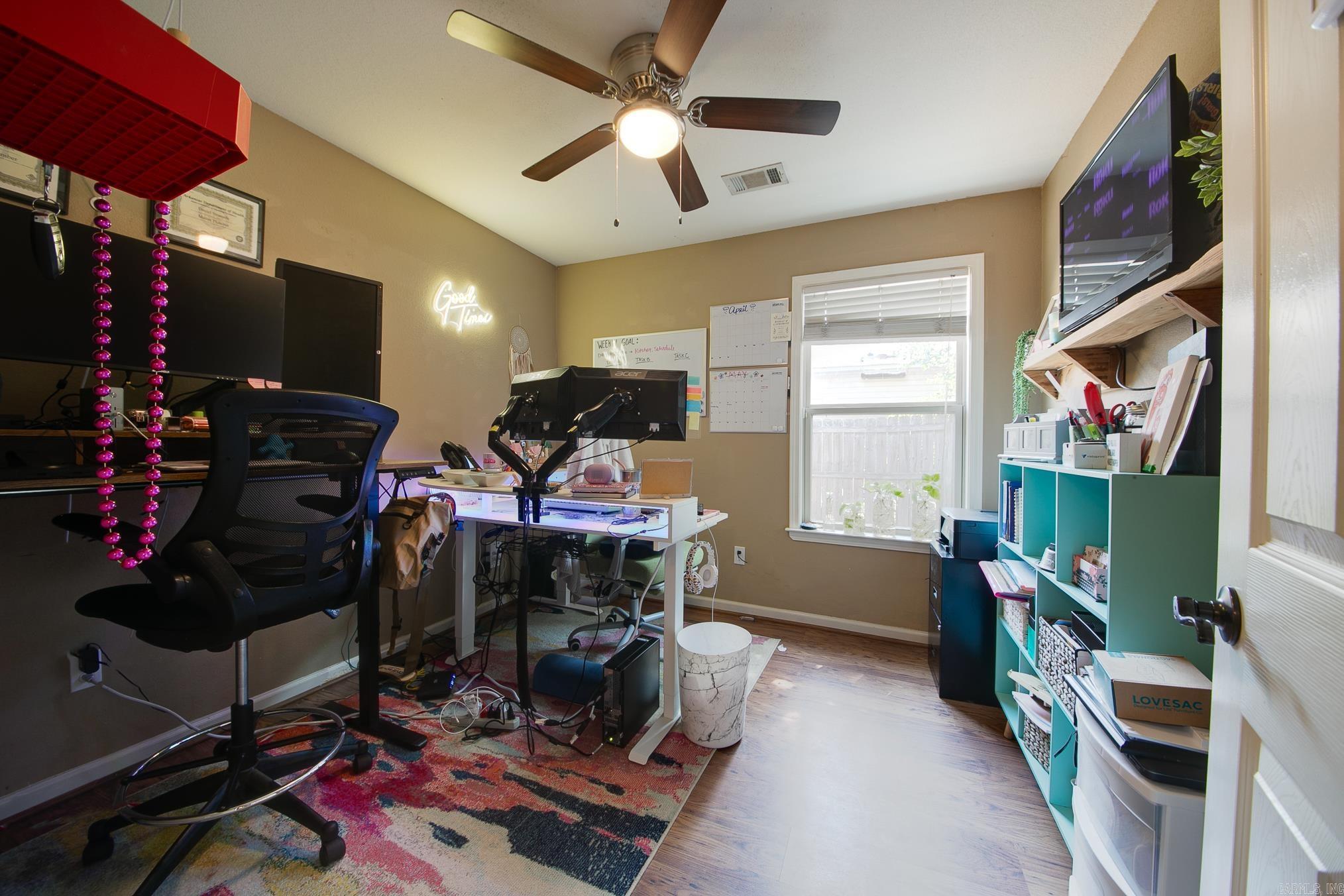 SILVER STREAK - Residential