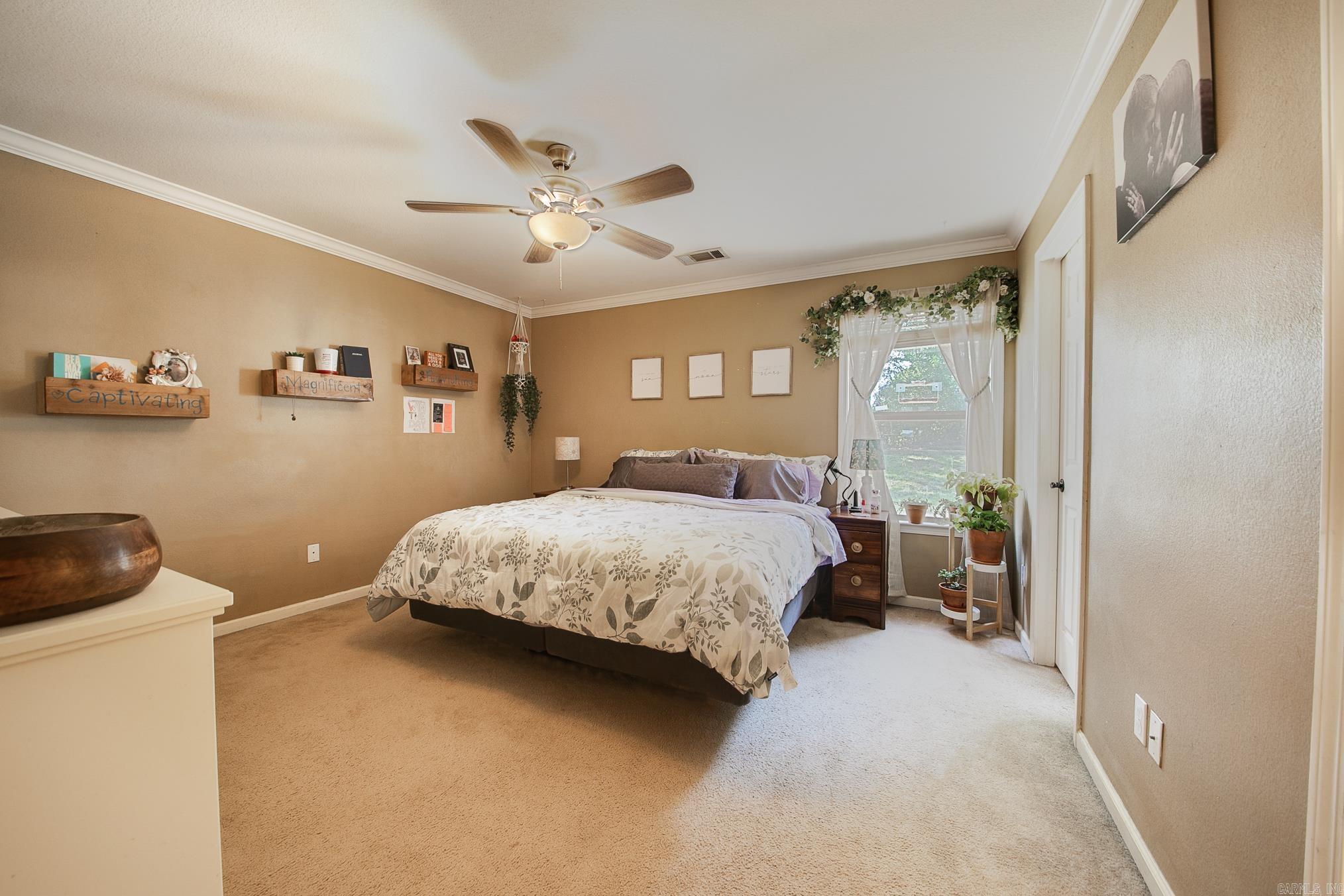 SILVER STREAK - Residential