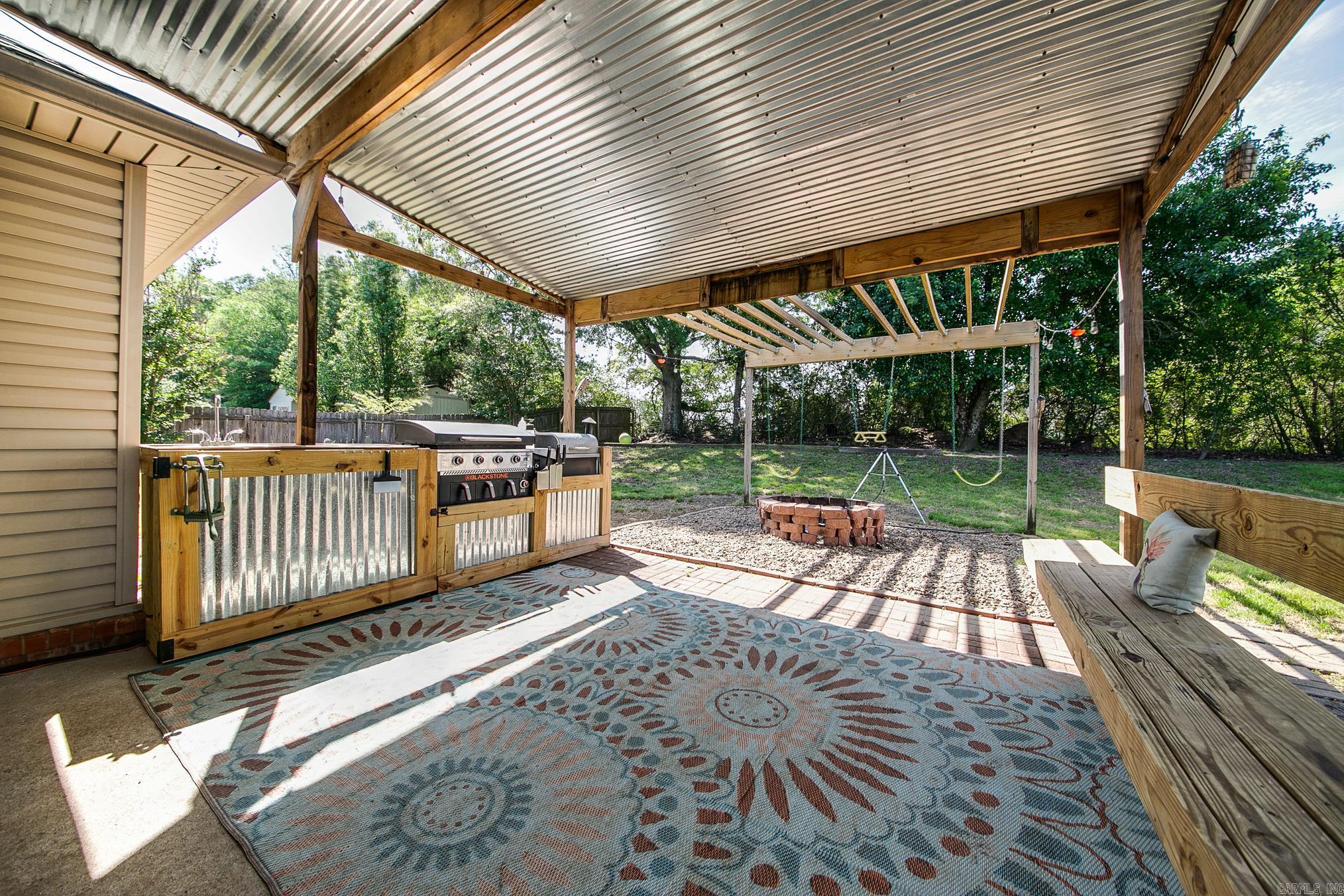 SILVER STREAK - Residential