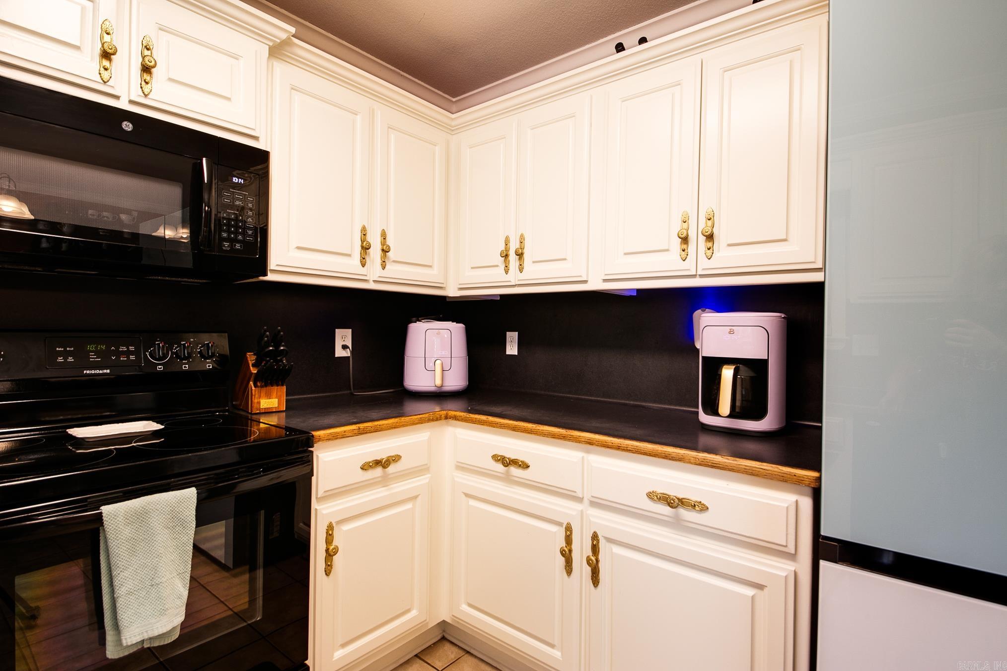 SILVER STREAK - Residential