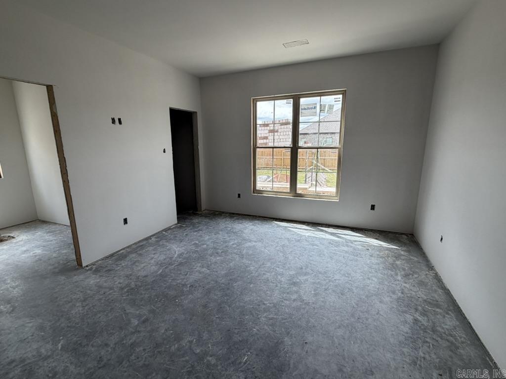 EAST MEADOW - Residential