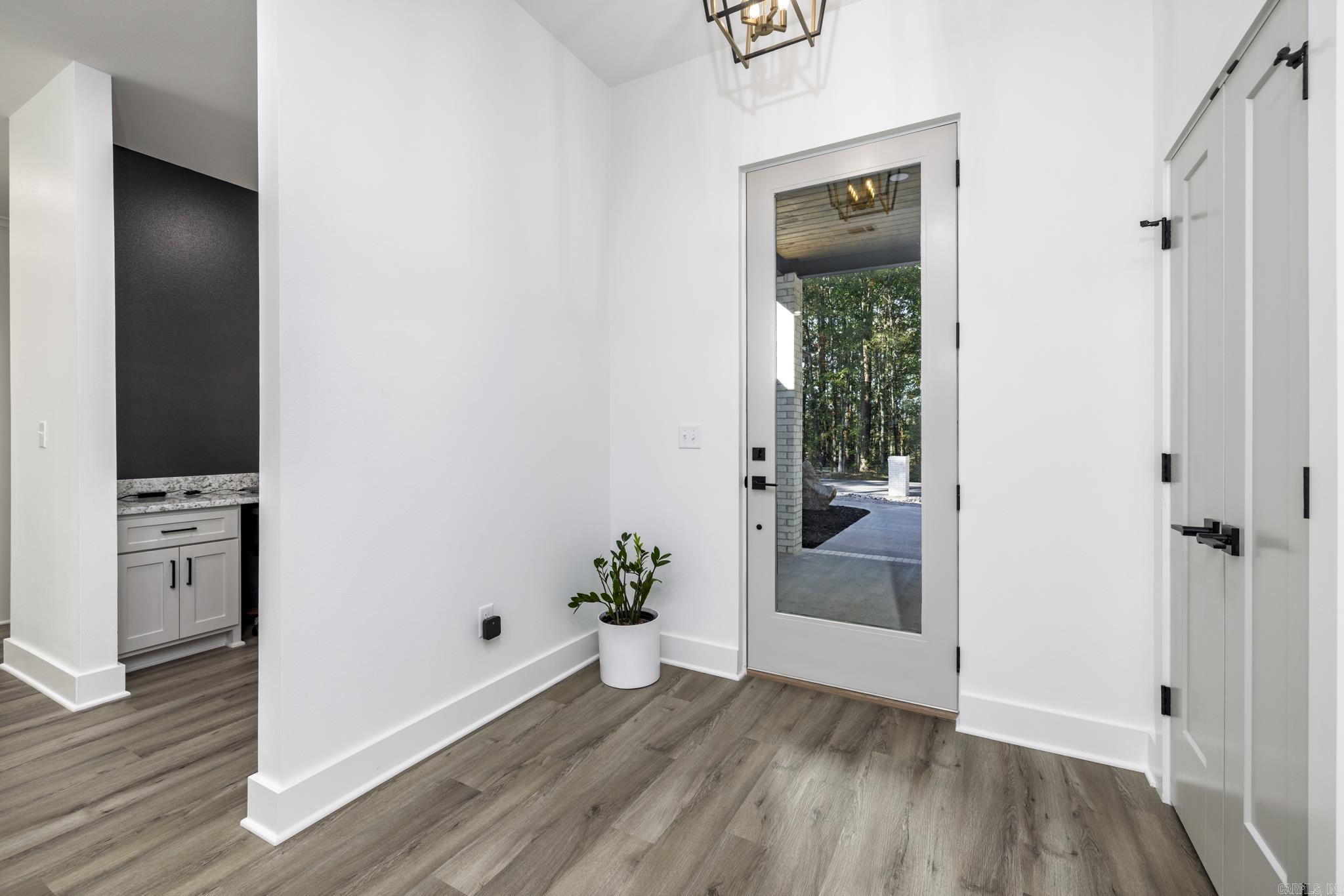 Estrella - Residential