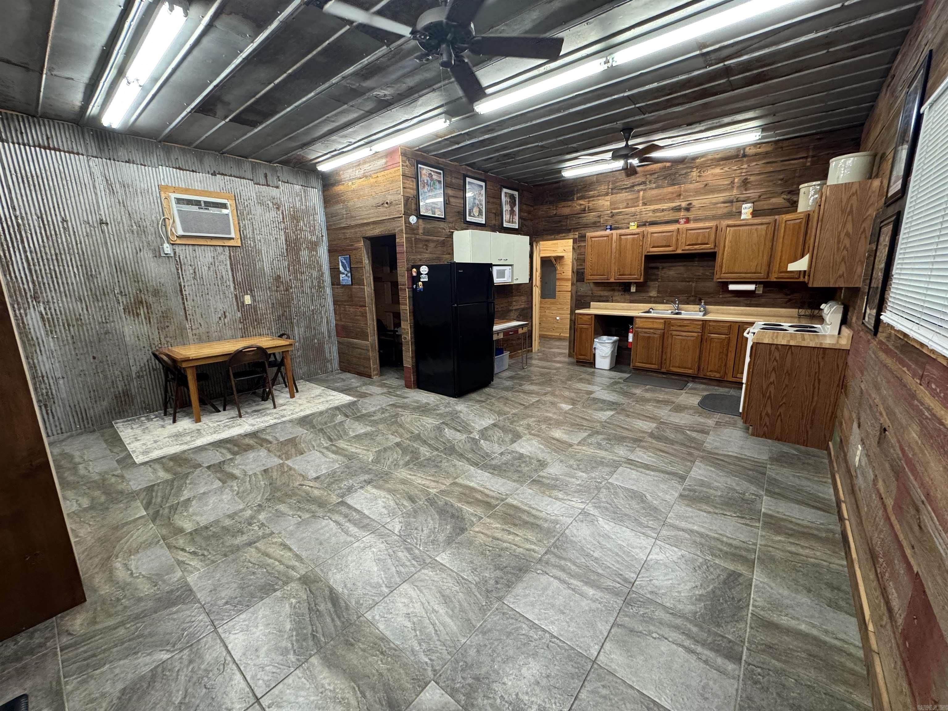 WILCOX ACRES - Residential