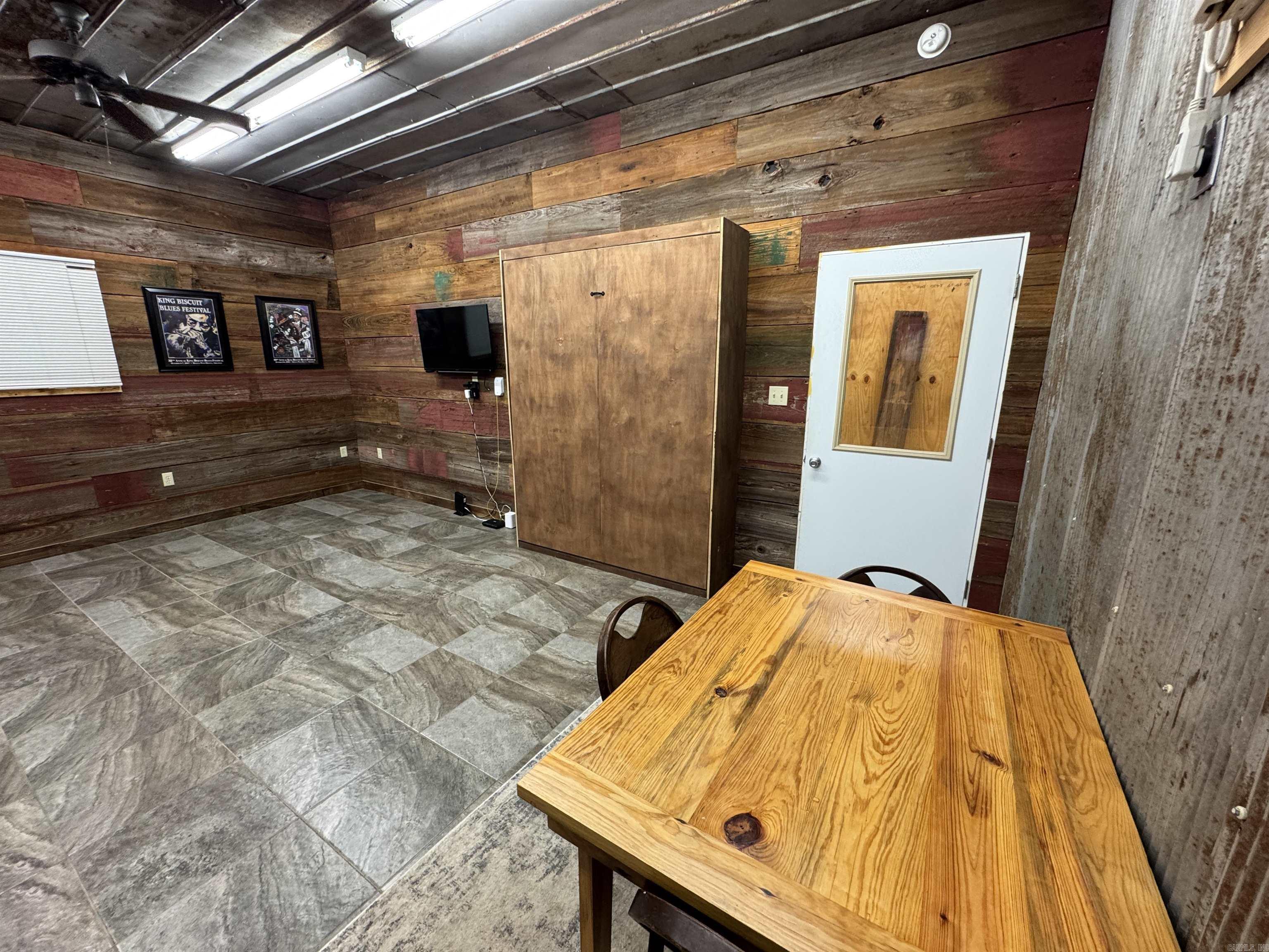 WILCOX ACRES - Residential