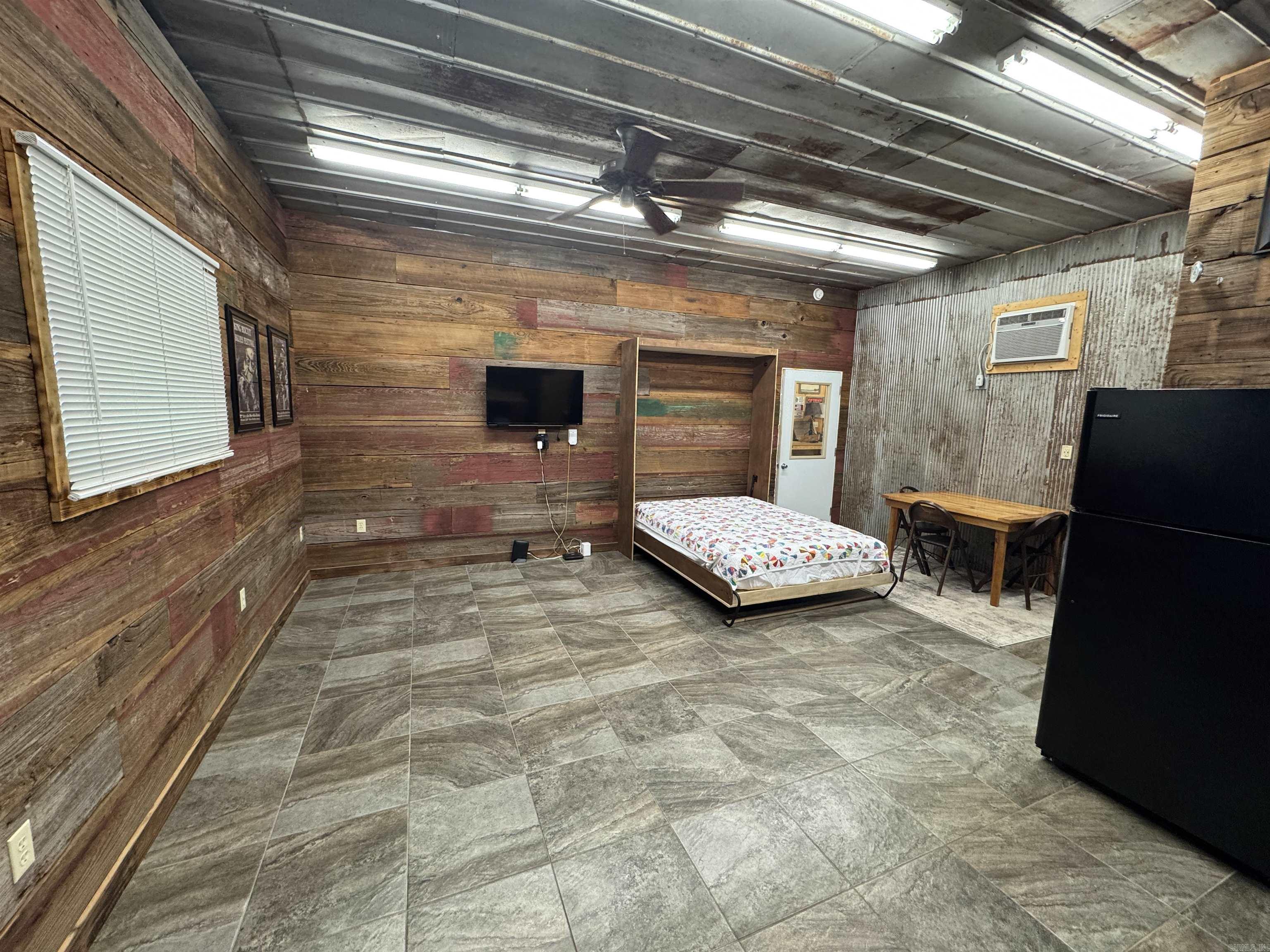 WILCOX ACRES - Residential