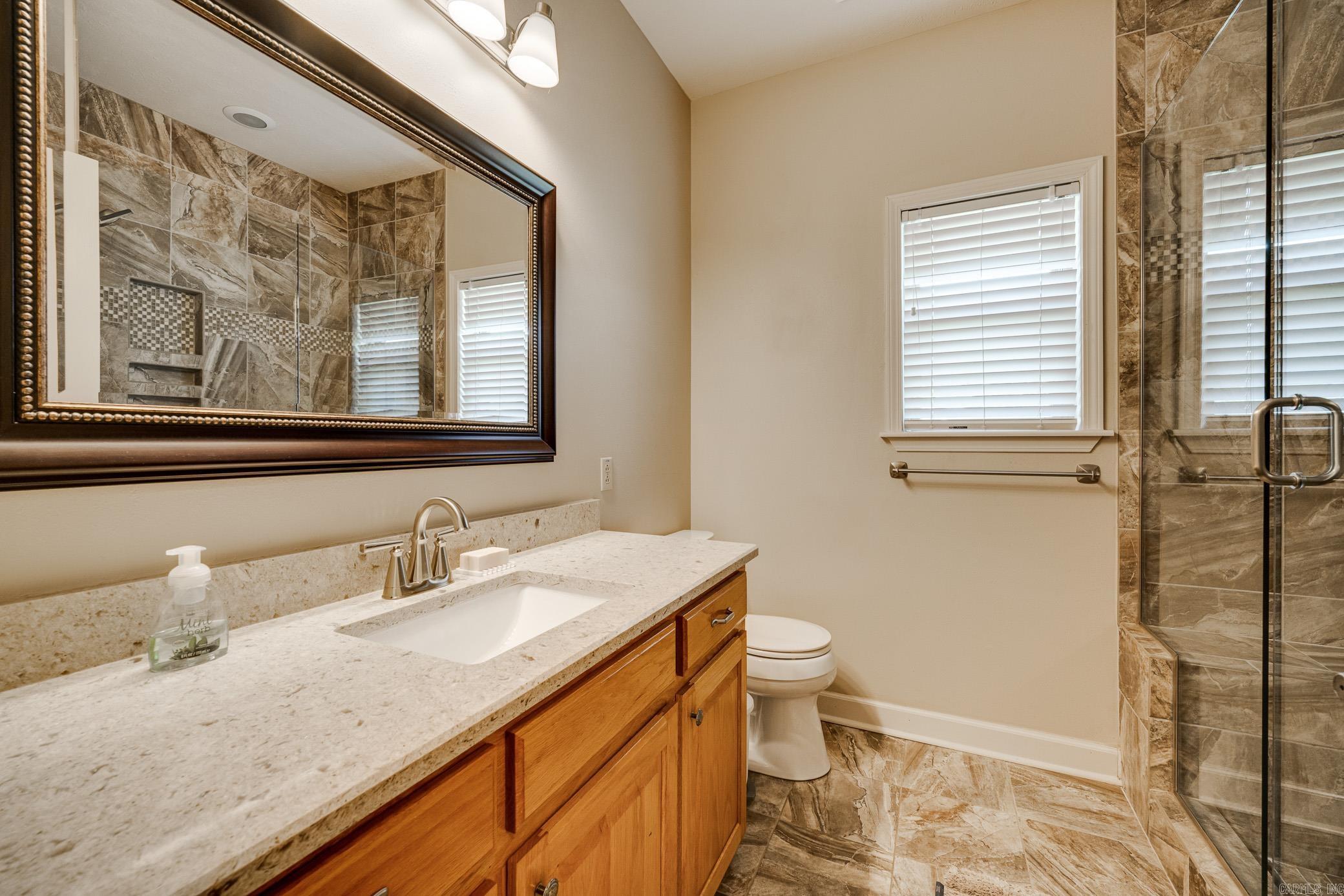 OAK RIDGE ESTATES - Residential