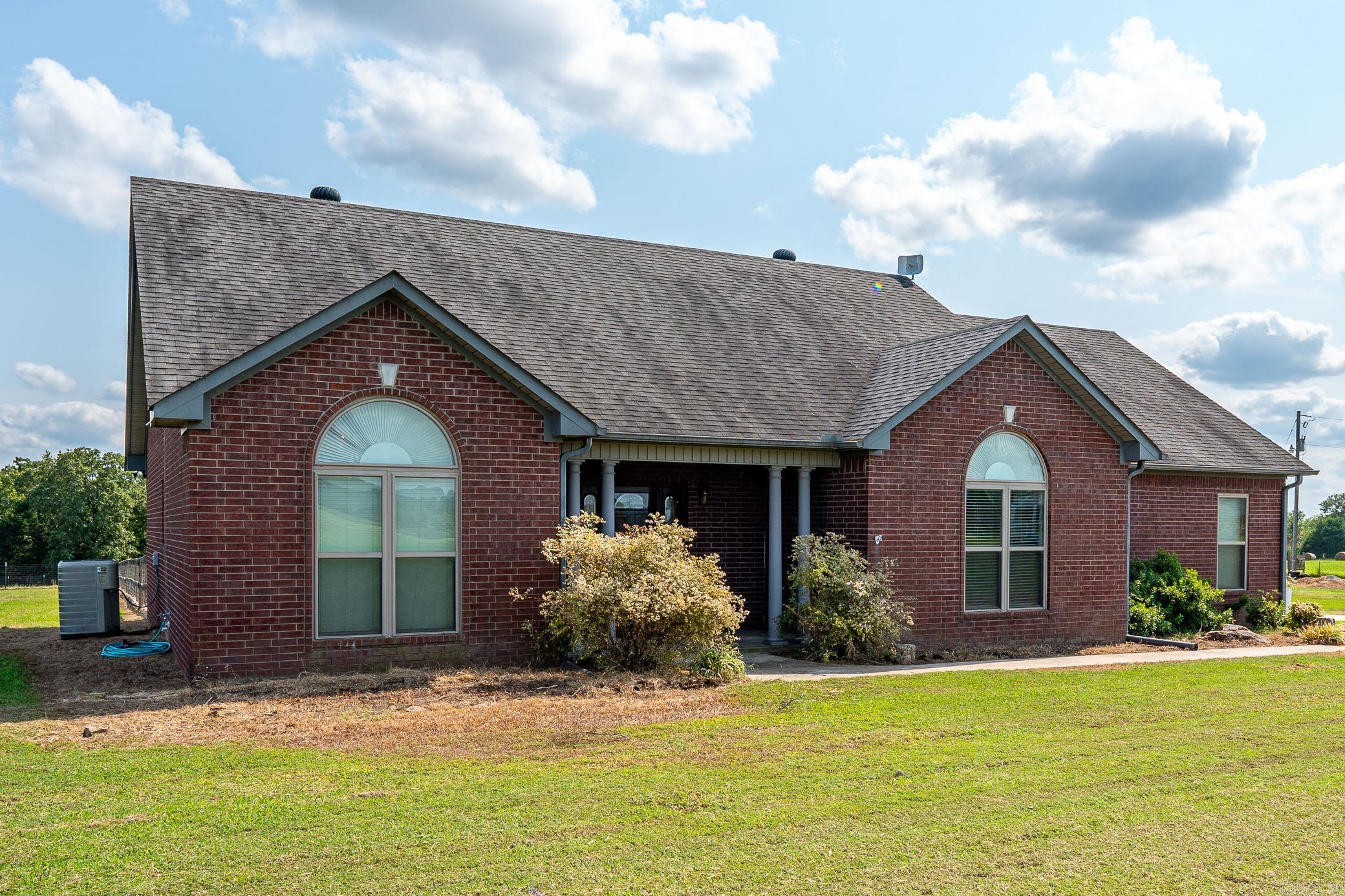 OAK RIDGE ESTATES - Residential