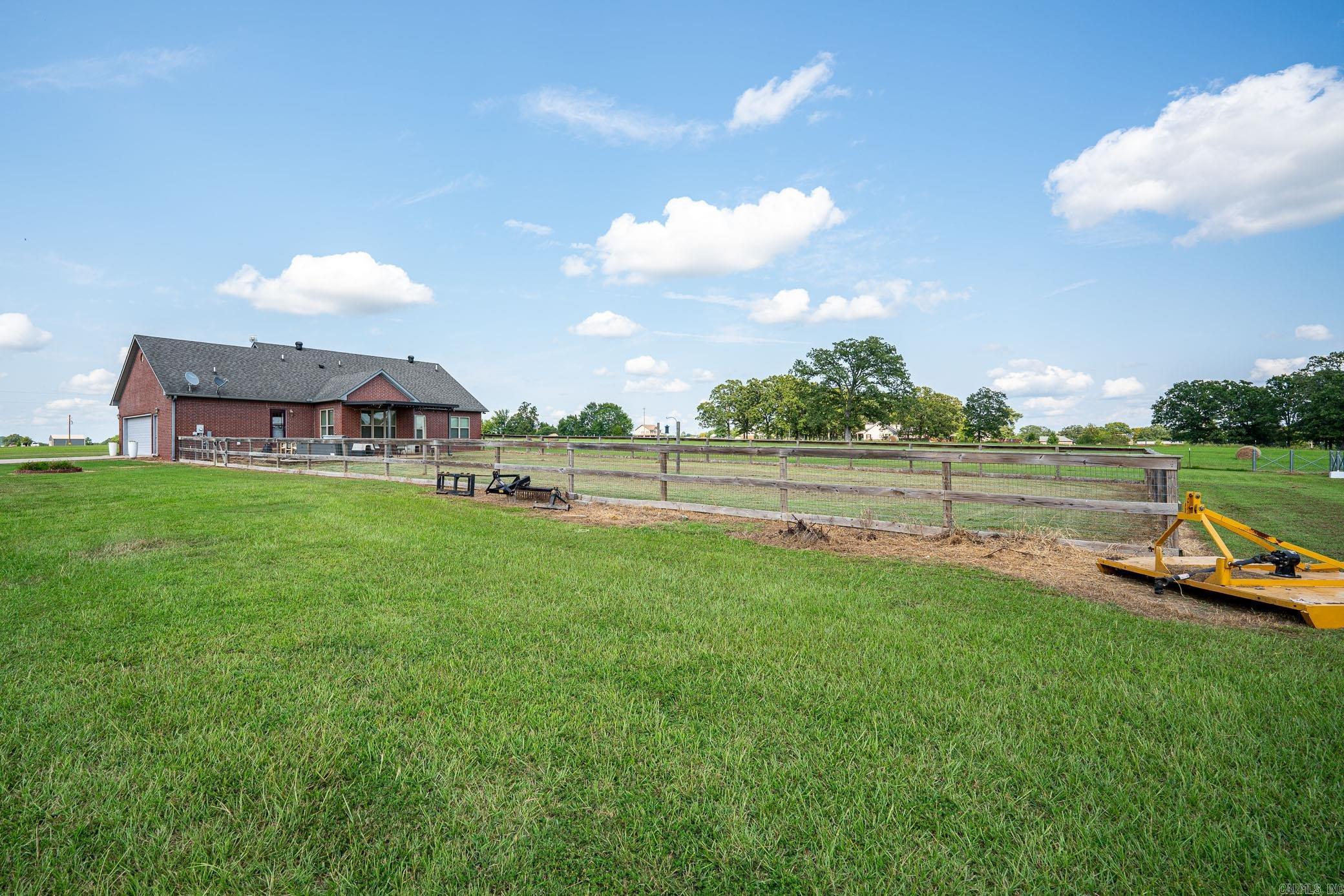 OAK RIDGE ESTATES - Residential