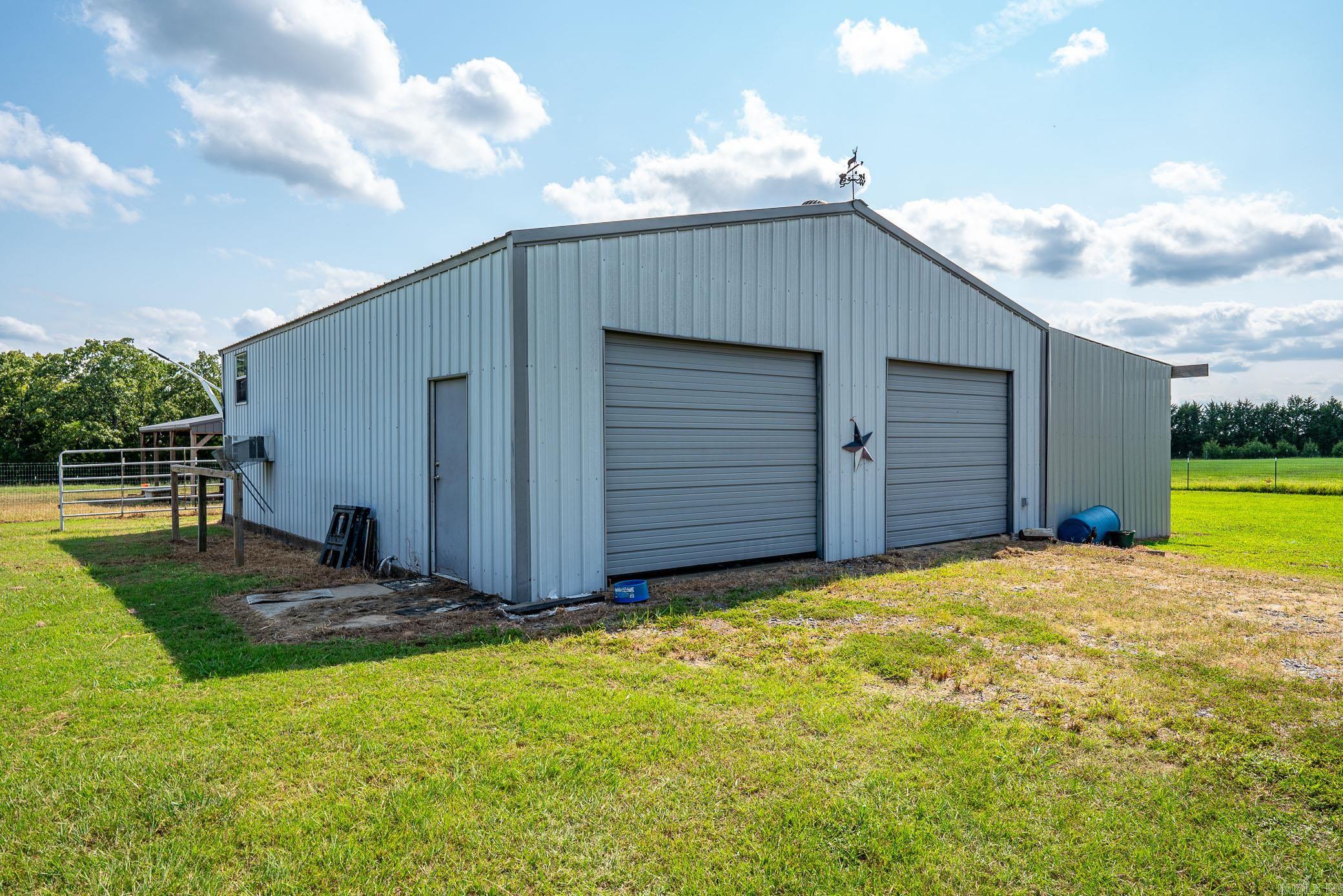 OAK RIDGE ESTATES - Residential