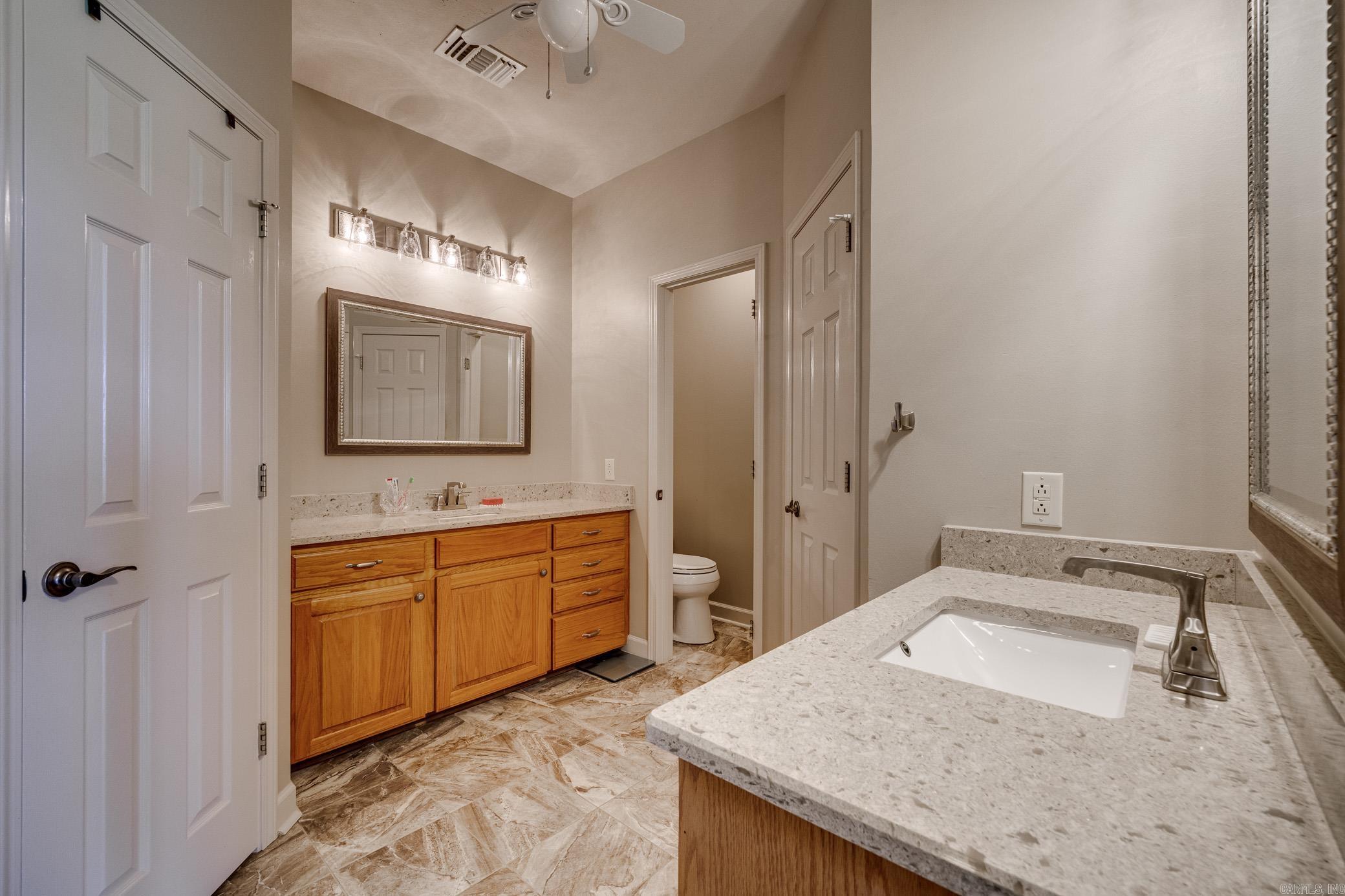 OAK RIDGE ESTATES - Residential