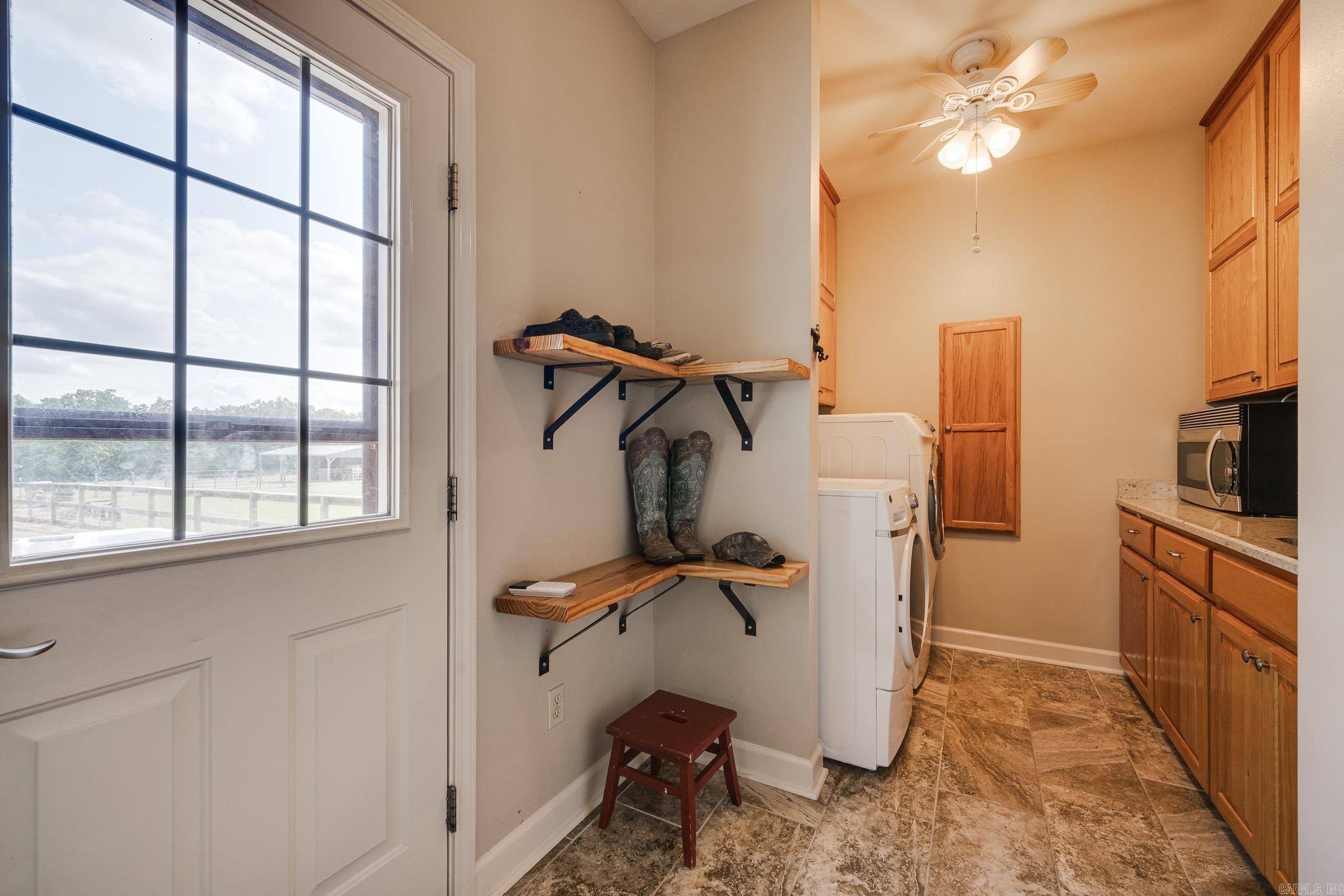 OAK RIDGE ESTATES - Residential