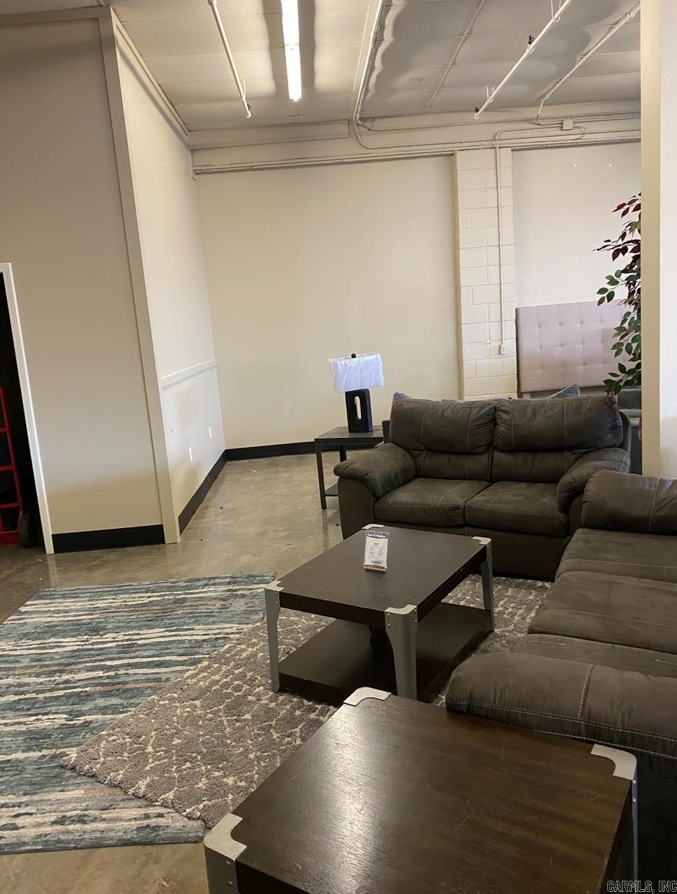 Metes & Bounds - Commercial Sale