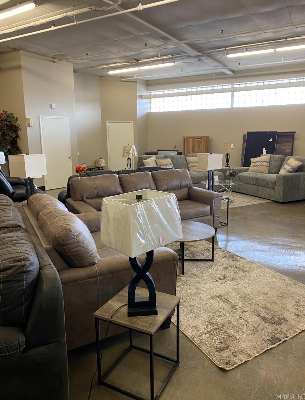 Metes & Bounds - Commercial Sale