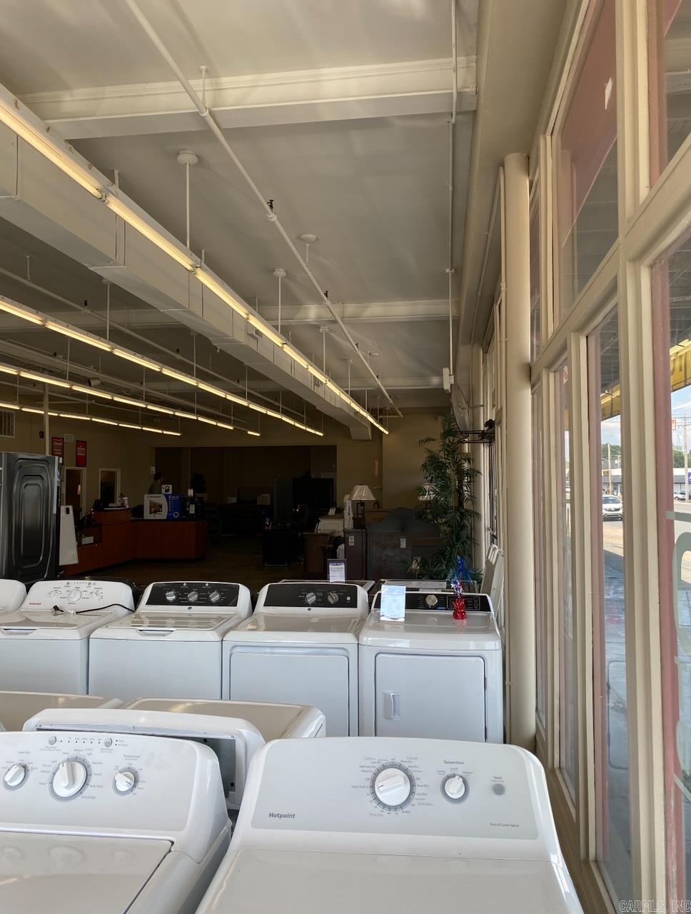 Metes & Bounds - Commercial Sale