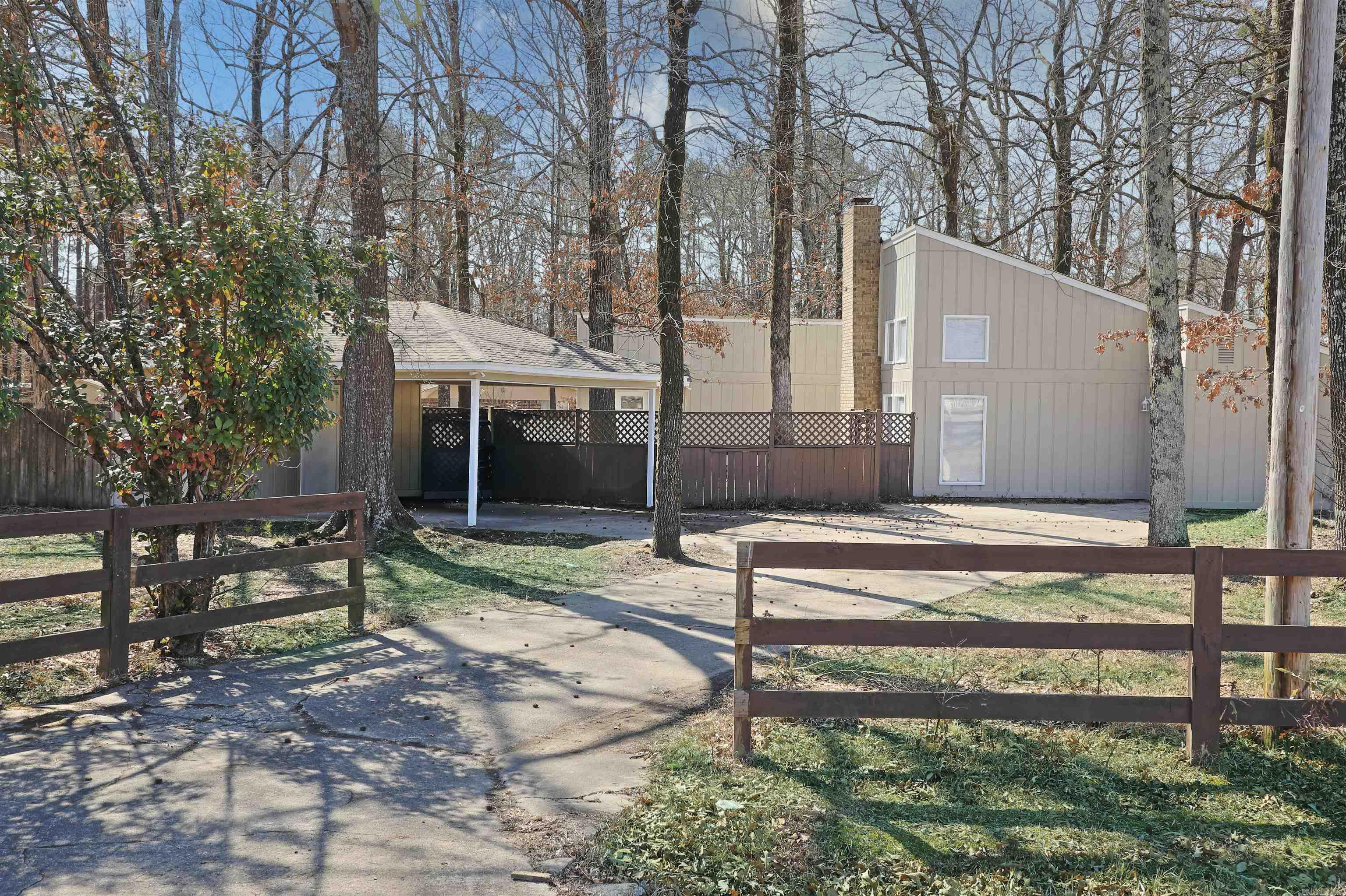 WOODLAND ACRES - Residential