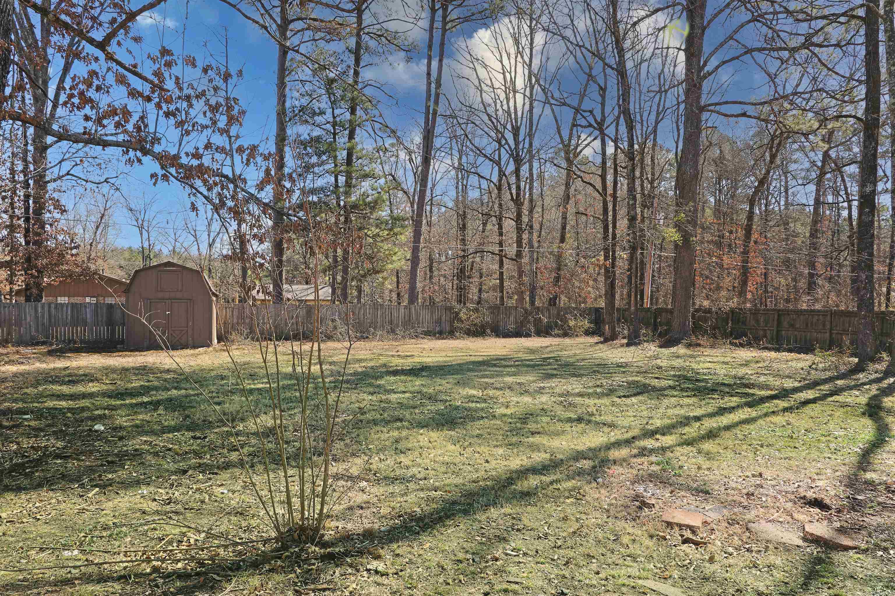 WOODLAND ACRES - Residential