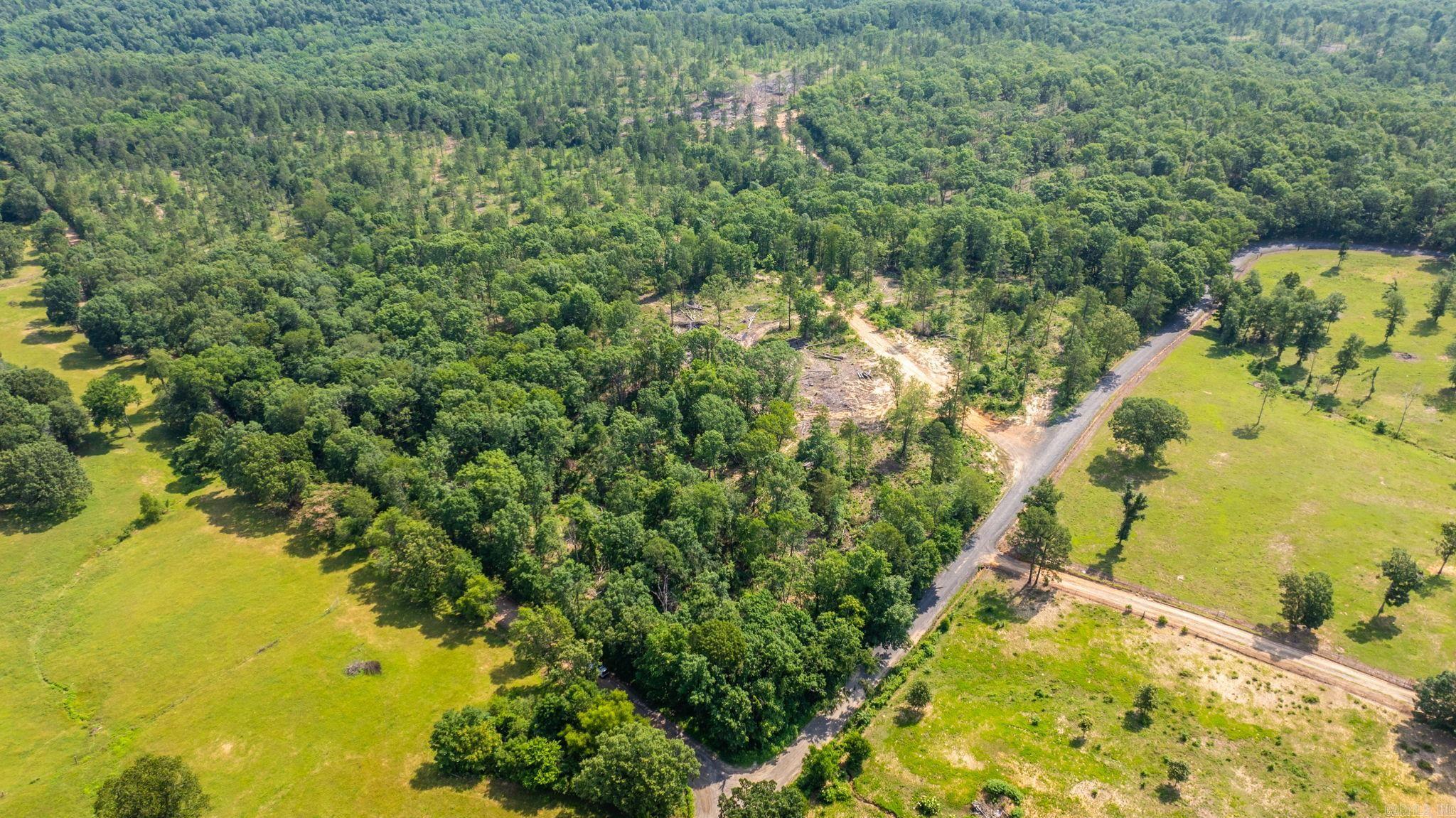 Metes & Bounds - Land