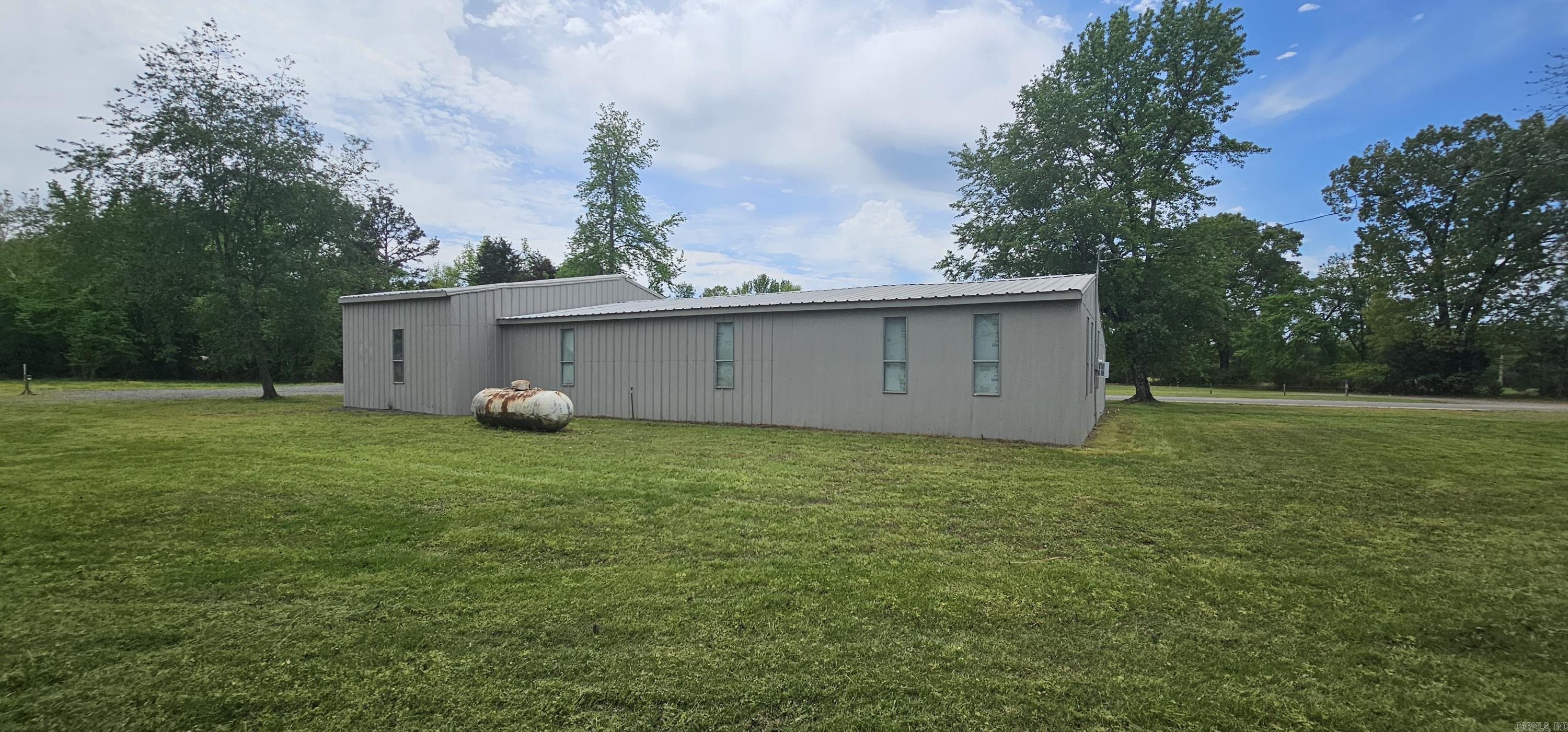 Metes & Bounds - Commercial Sale