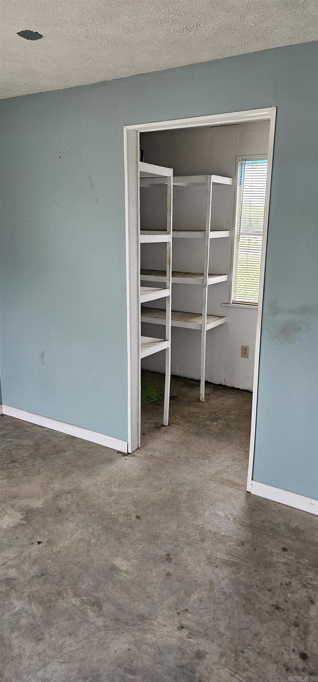 Metes & Bounds - Commercial Sale