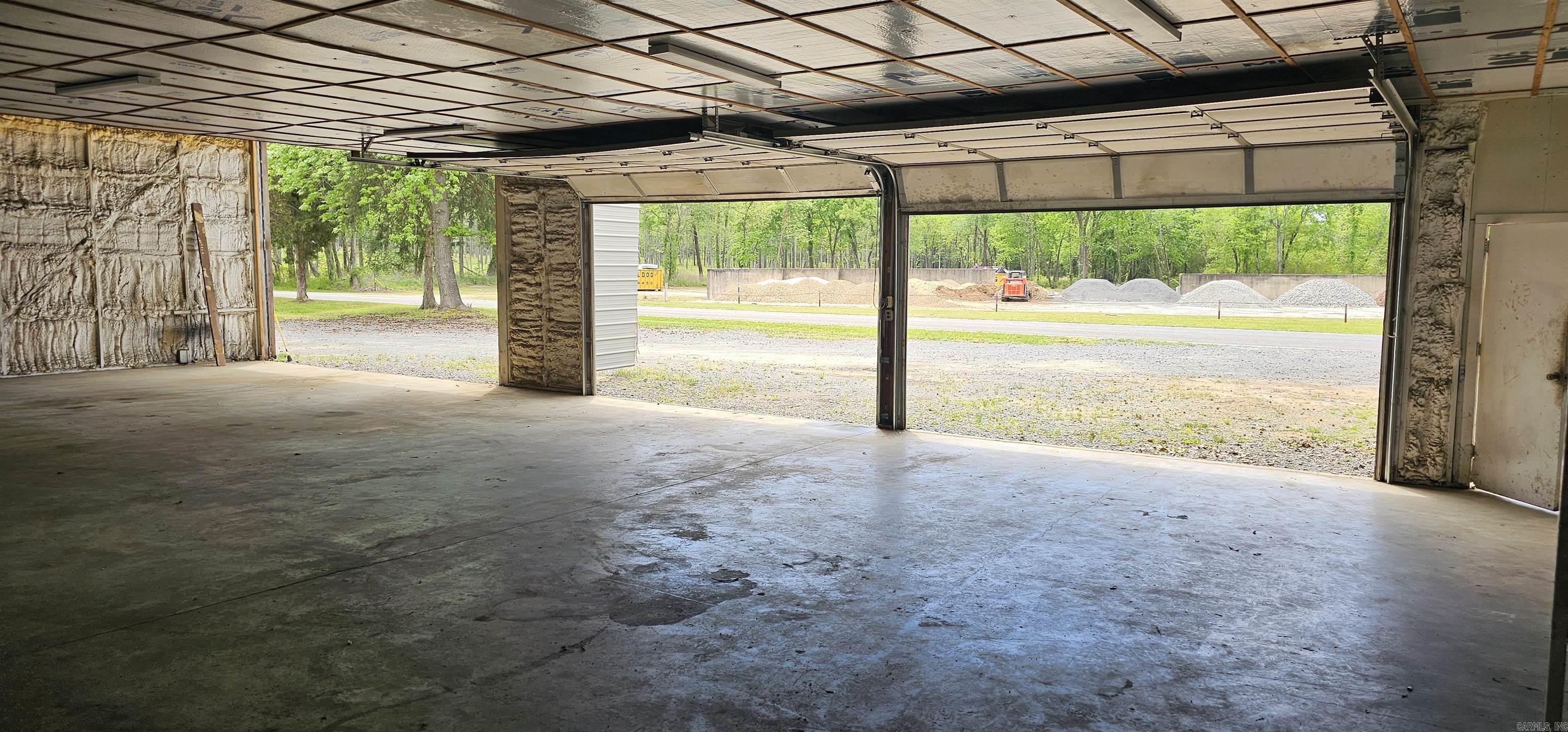 Metes & Bounds - Commercial Sale