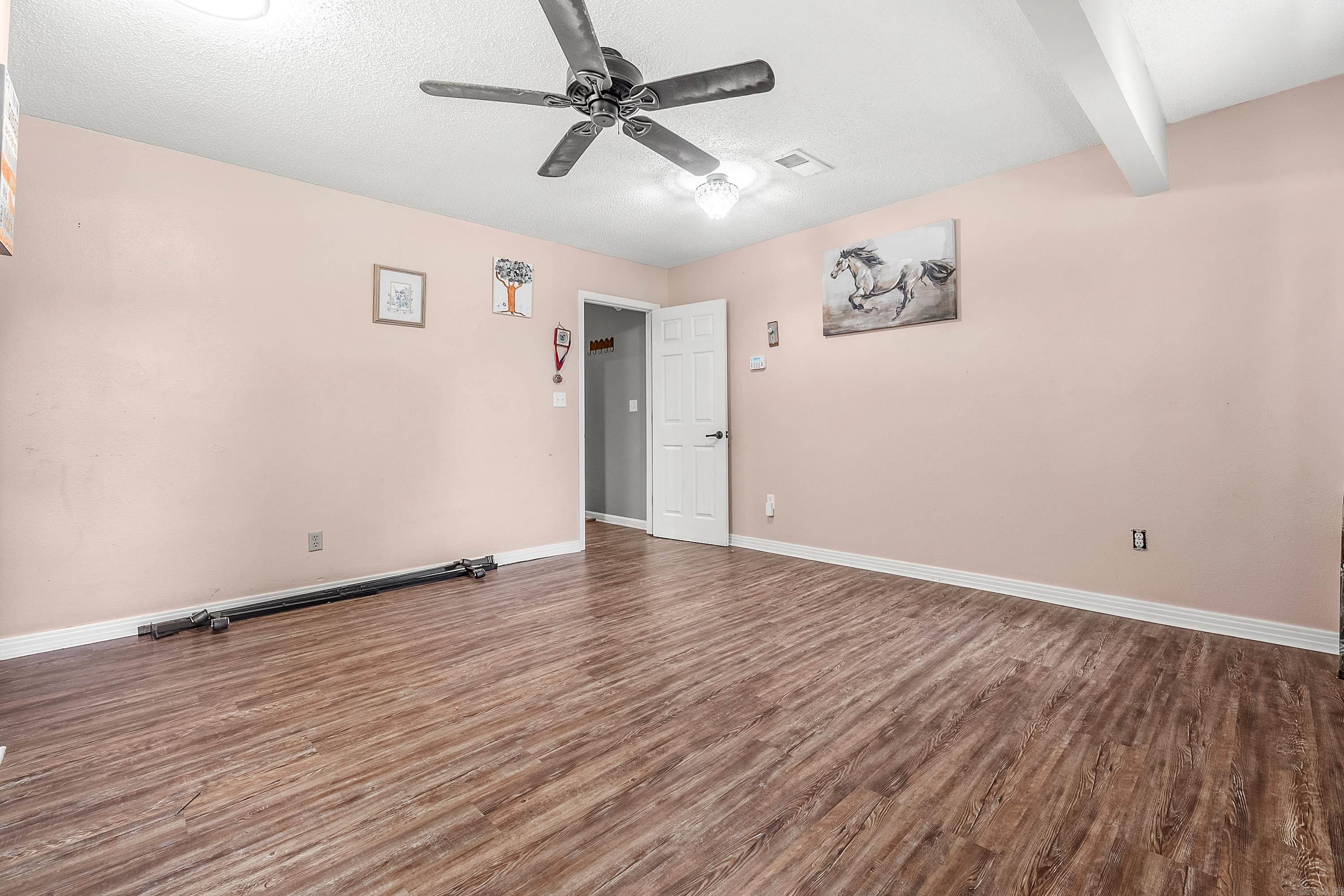 Sleepy Hollow I - Residential