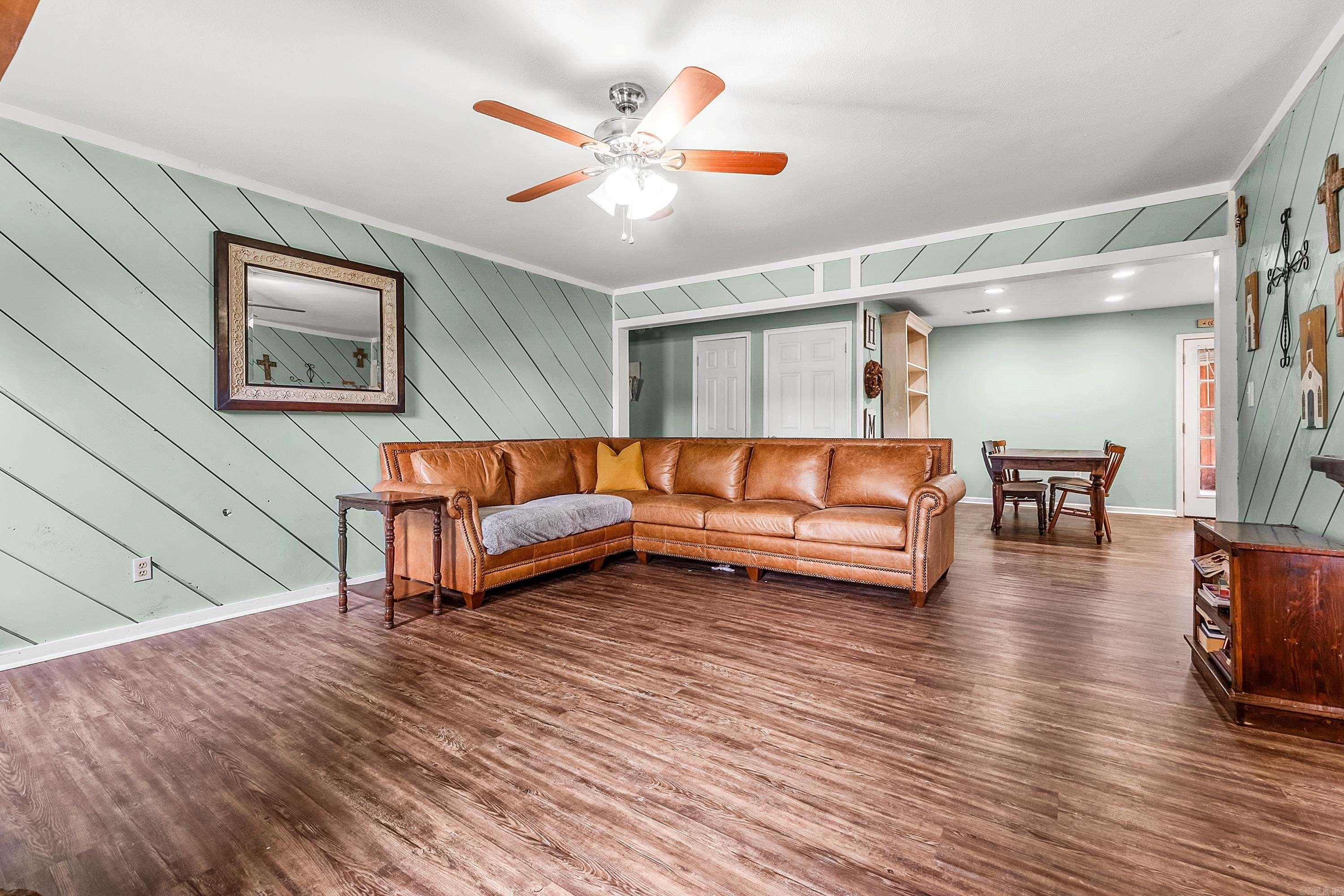 Sleepy Hollow I - Residential