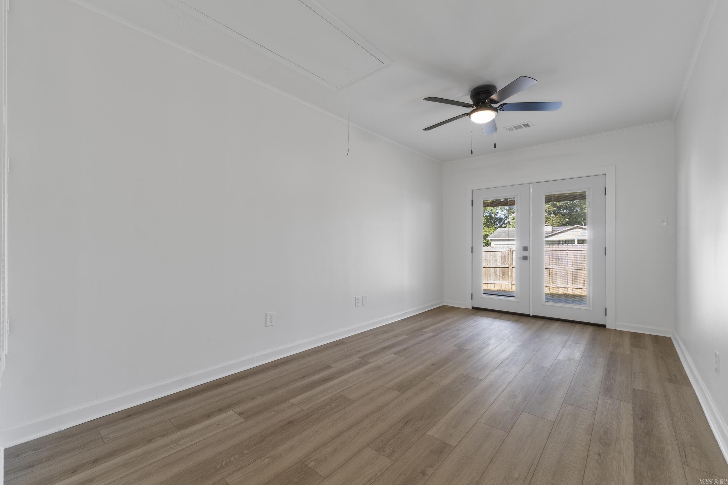 CRYSTAL VALLEY MANOR - Residential