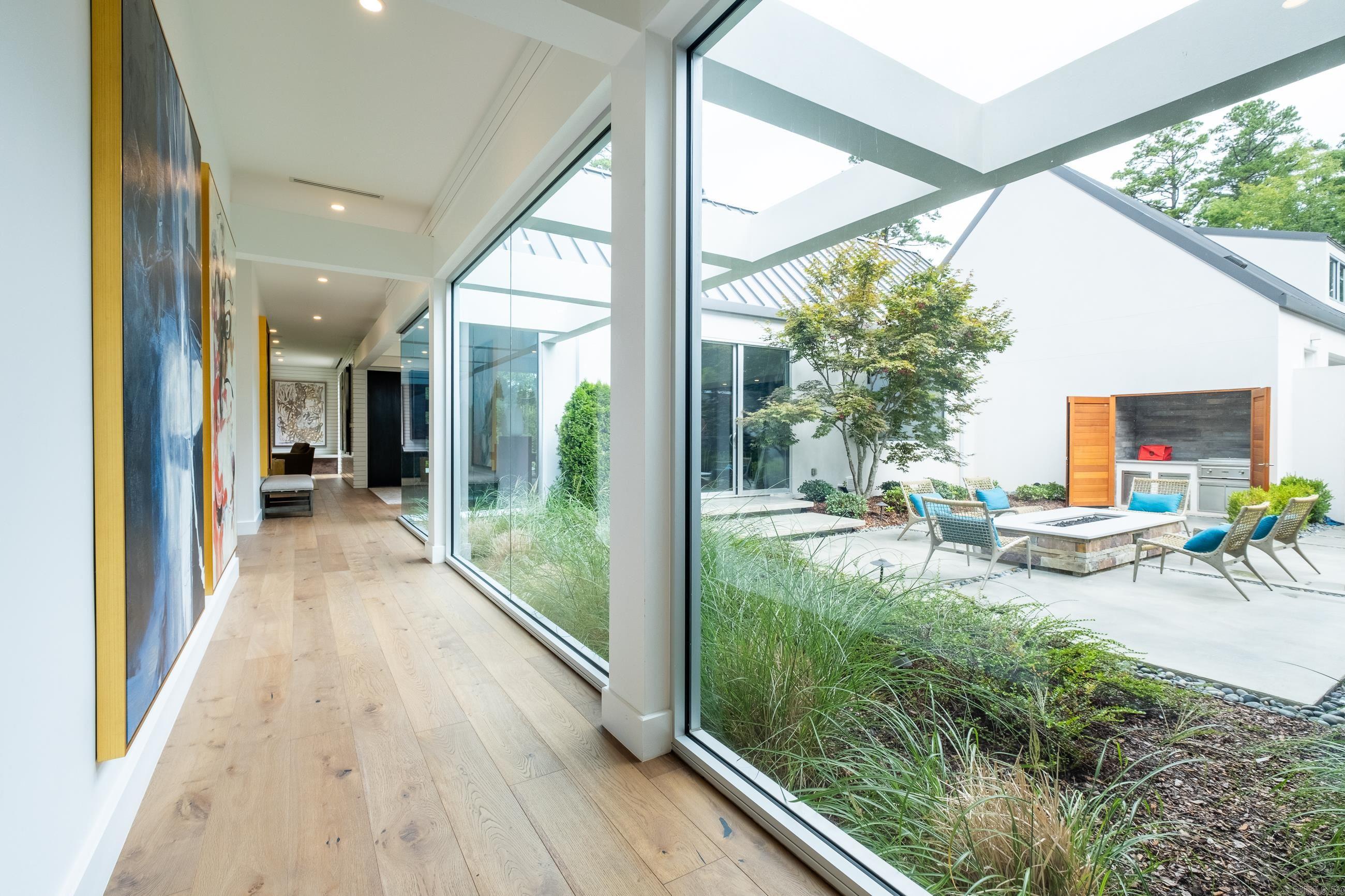 CHENAL VALLEY SOLOGNE CIRCLE - Residential