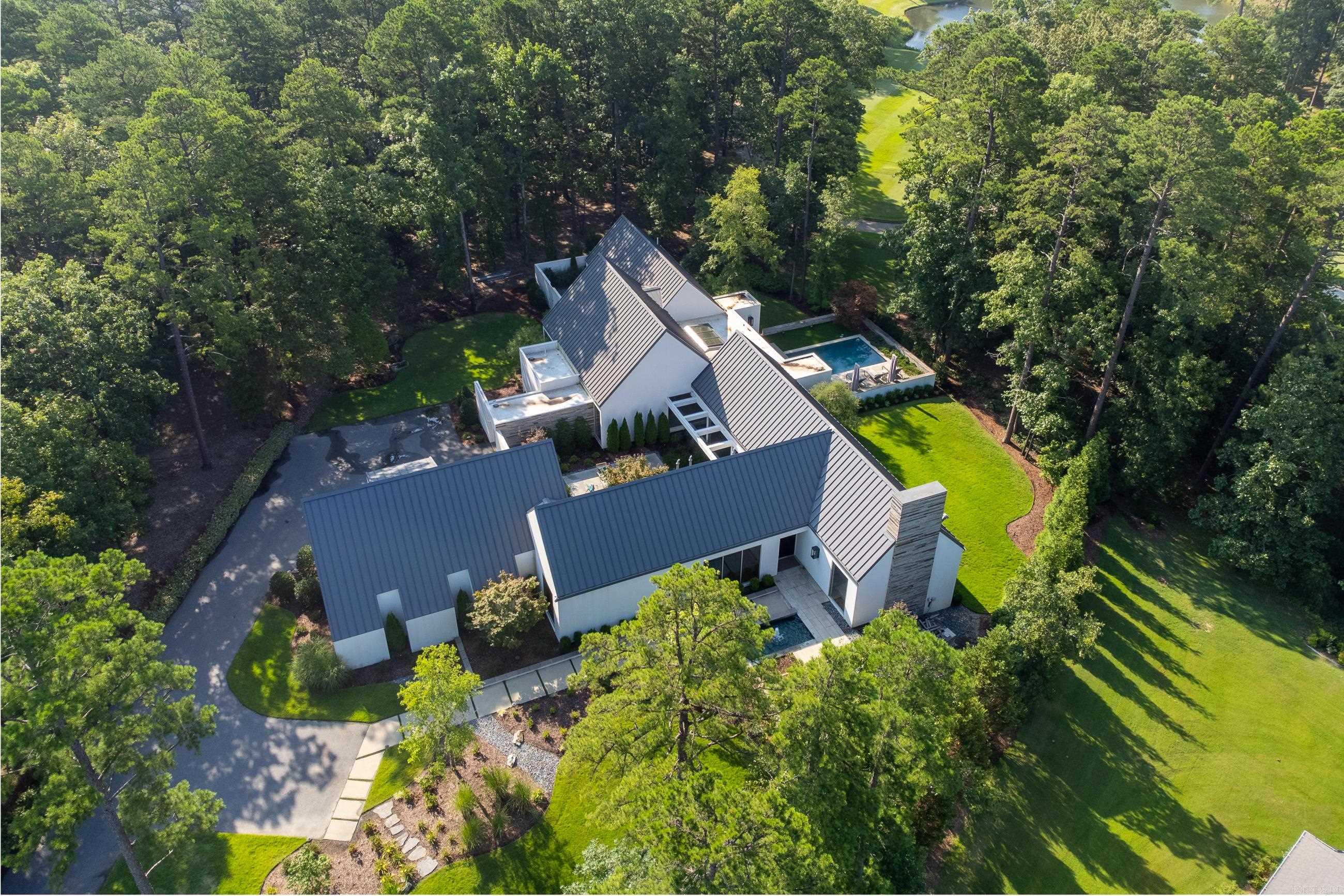 CHENAL VALLEY SOLOGNE CIRCLE - Residential