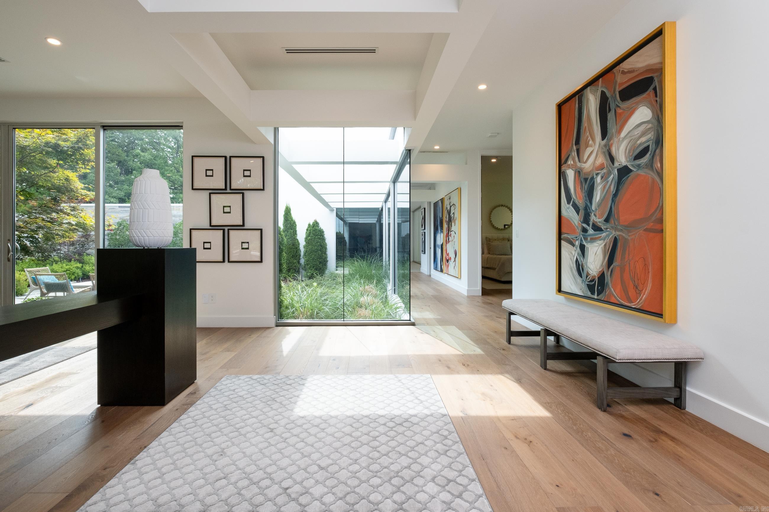 CHENAL VALLEY SOLOGNE CIRCLE - Residential