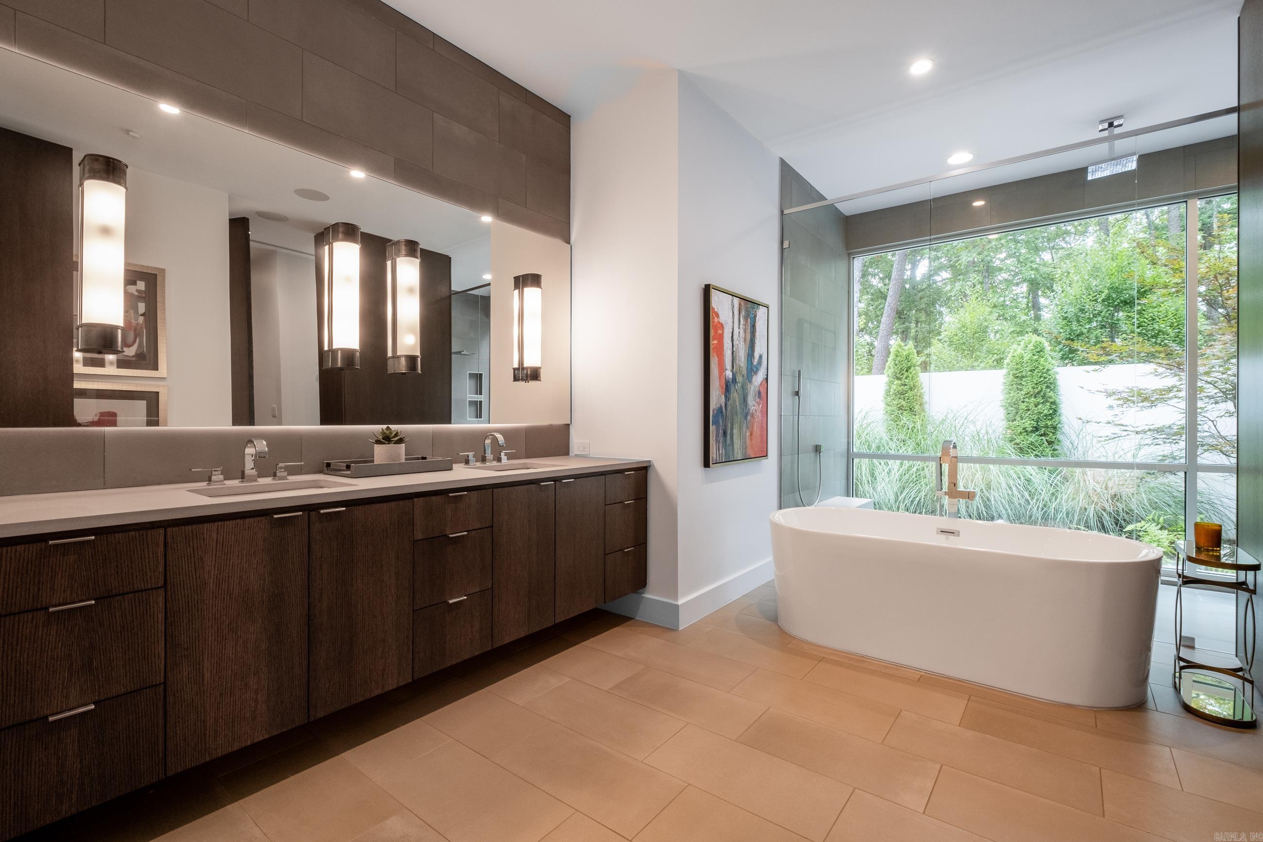 CHENAL VALLEY SOLOGNE CIRCLE - Residential