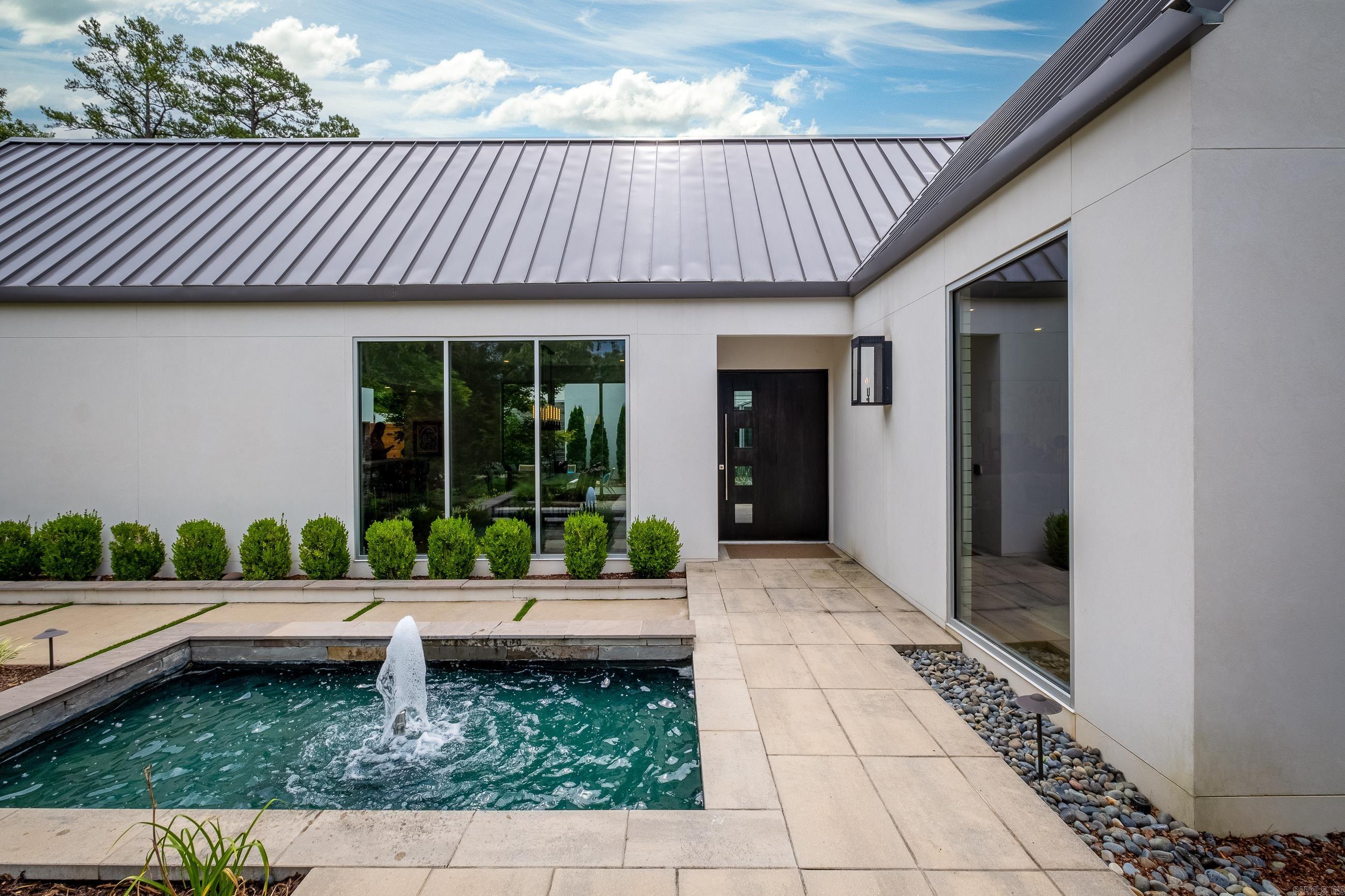 CHENAL VALLEY SOLOGNE CIRCLE - Residential