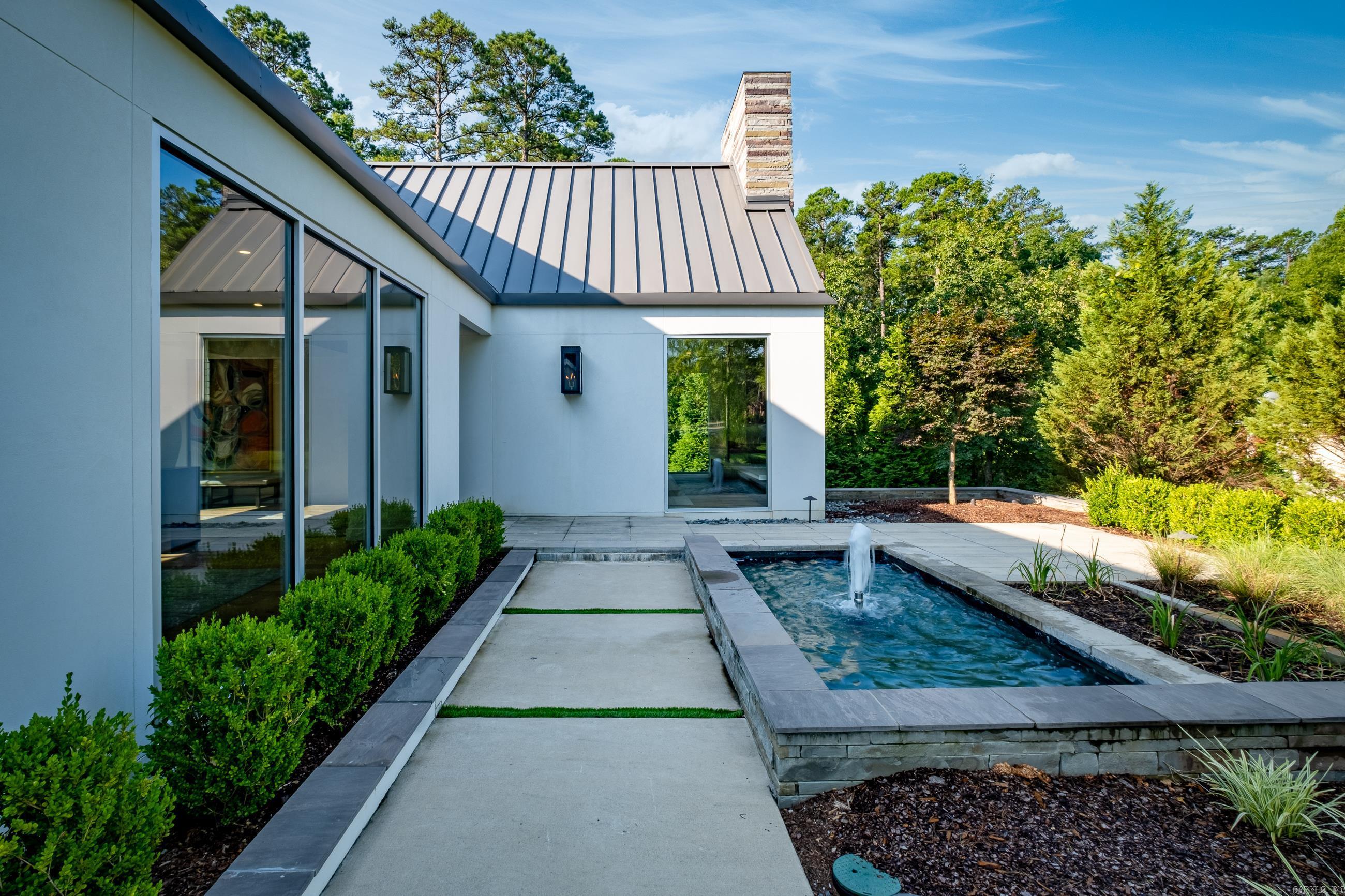 CHENAL VALLEY SOLOGNE CIRCLE - Residential