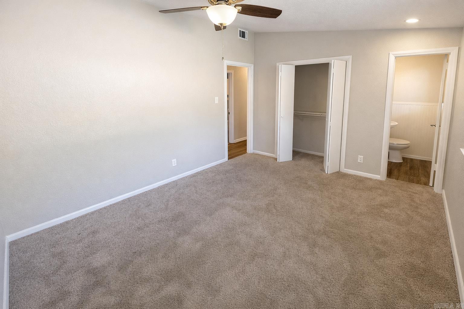 ARROW HEAD MANOR - Residential